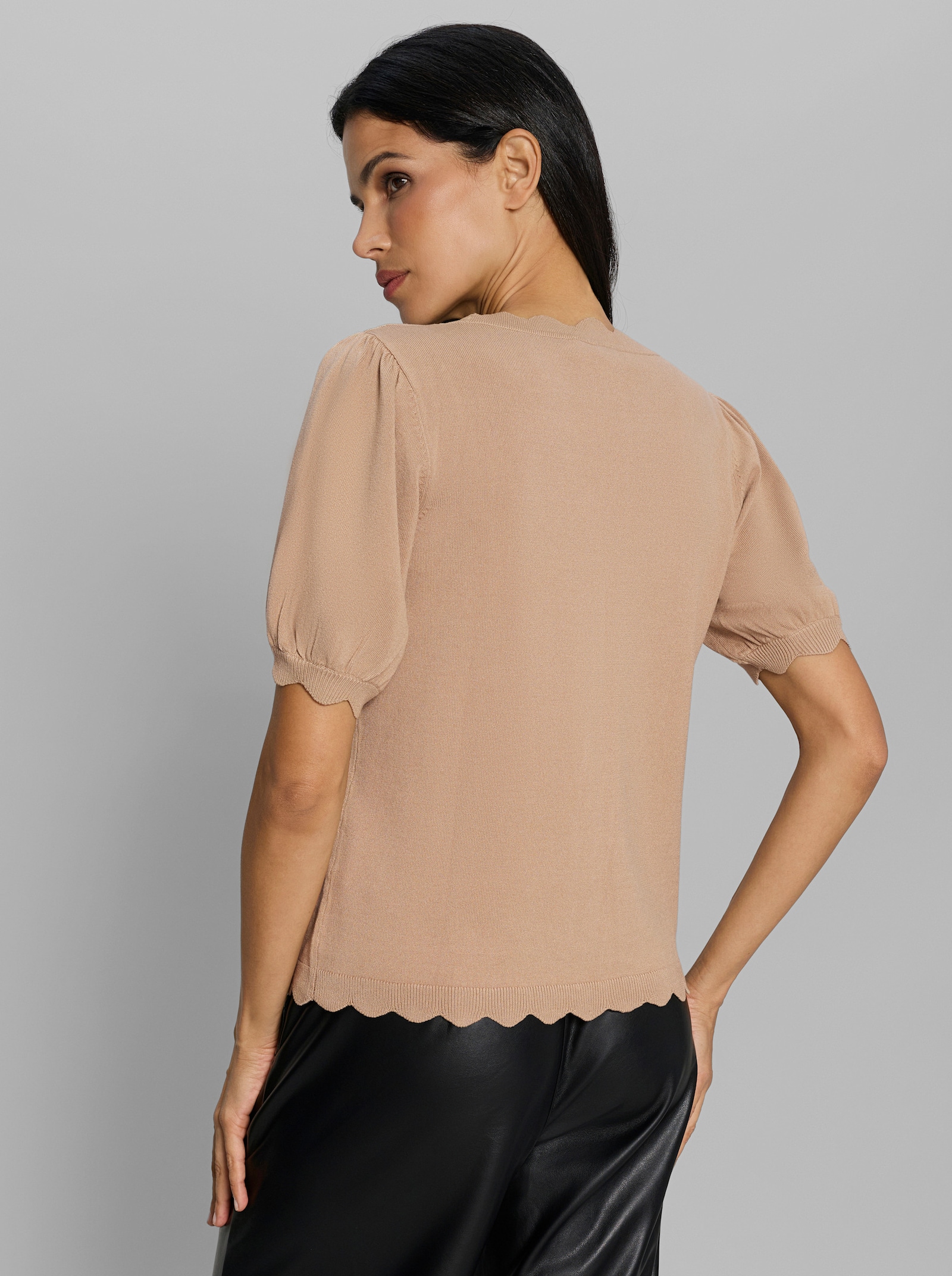 heine Feinstrickpullover mit modischen Puffärmeln - beige