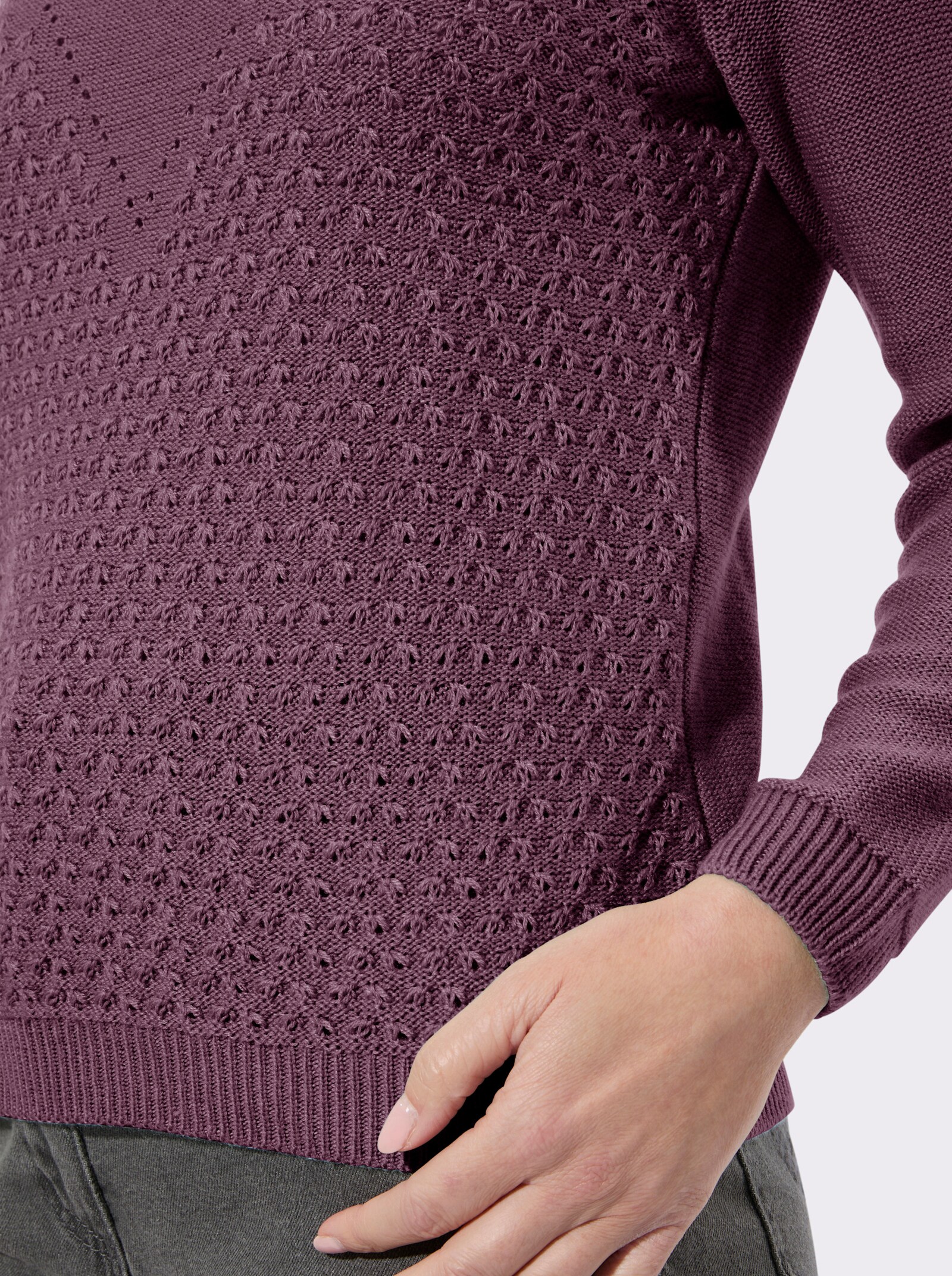 Rundhalspullover mit Strickmuster - violett