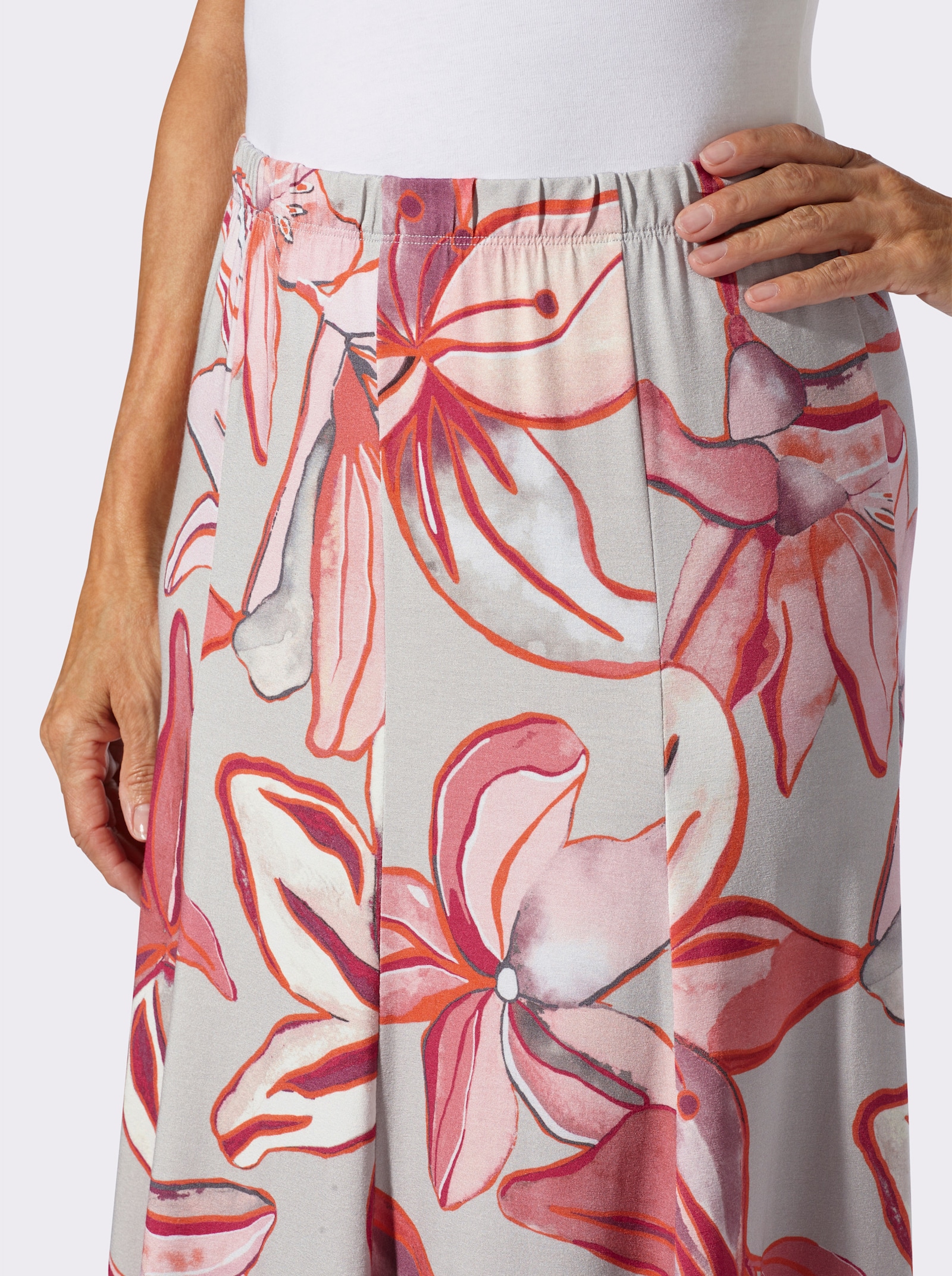 Jerseyrok met bloemdessin - lichtgrijs/koraal bedrukt