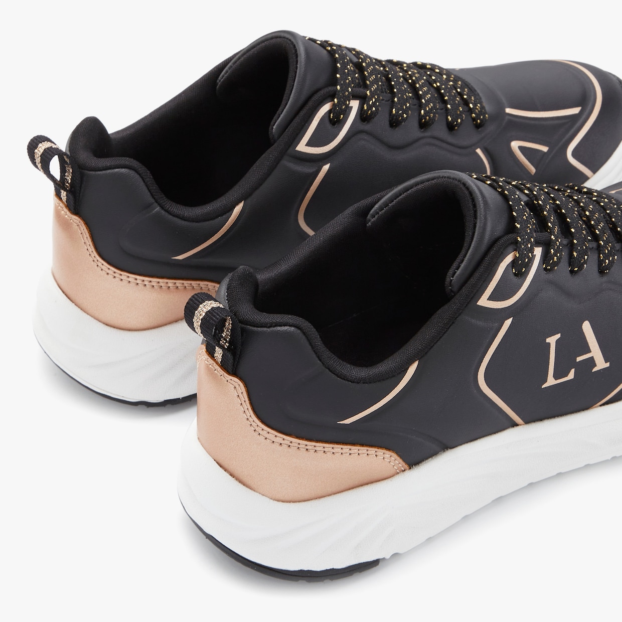 LASCANA Sneaker - schwarz/goldfarben