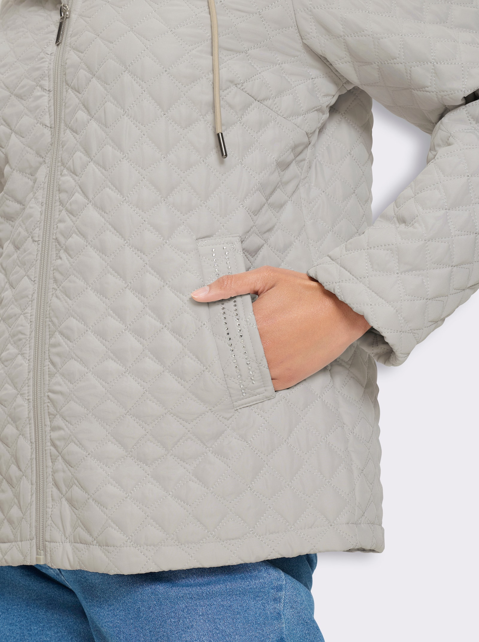 Steppjacke mit Ziersteinchen - hellgrau