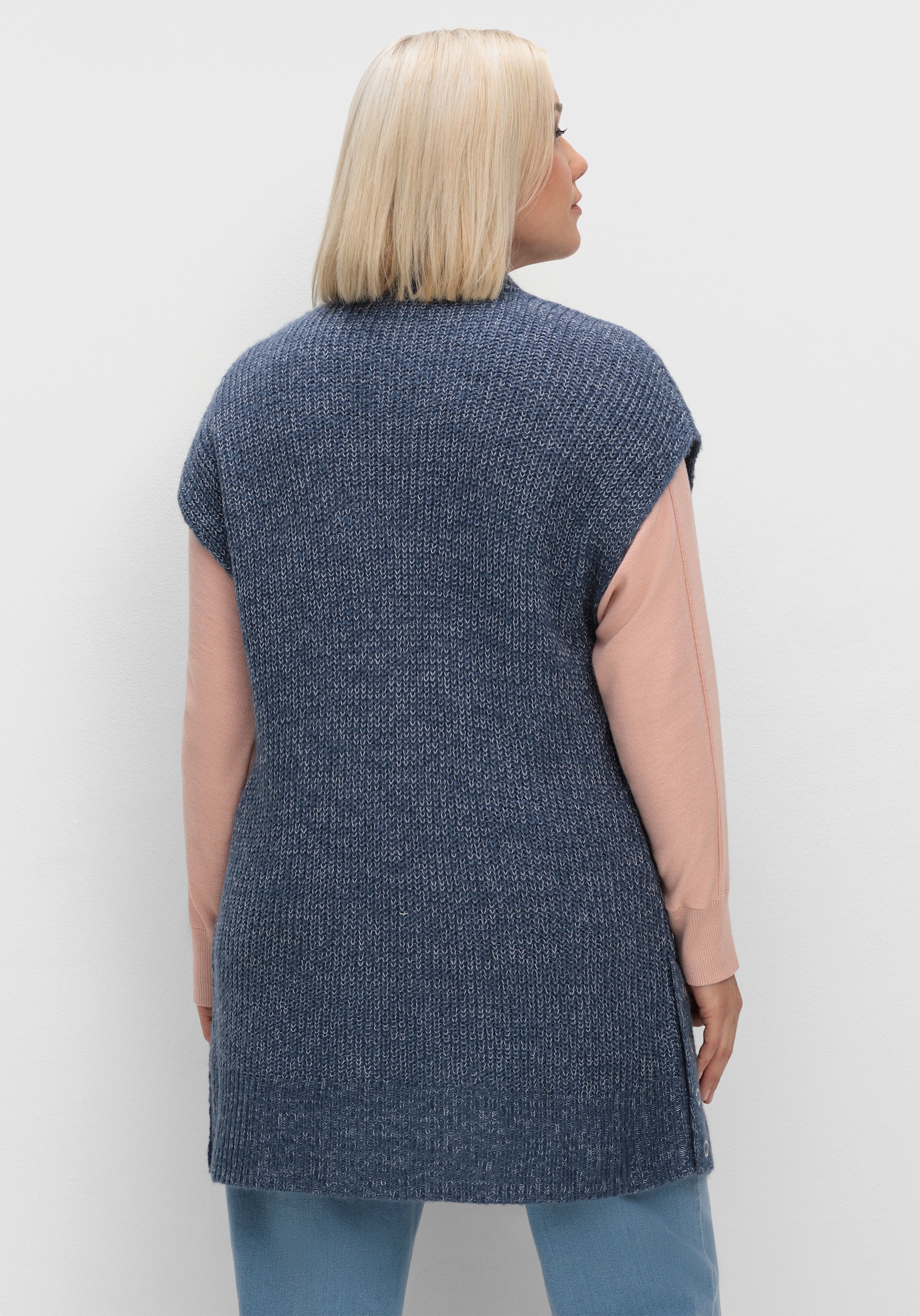 Strickweste aus meliertem Garn - rauchblau-meliert