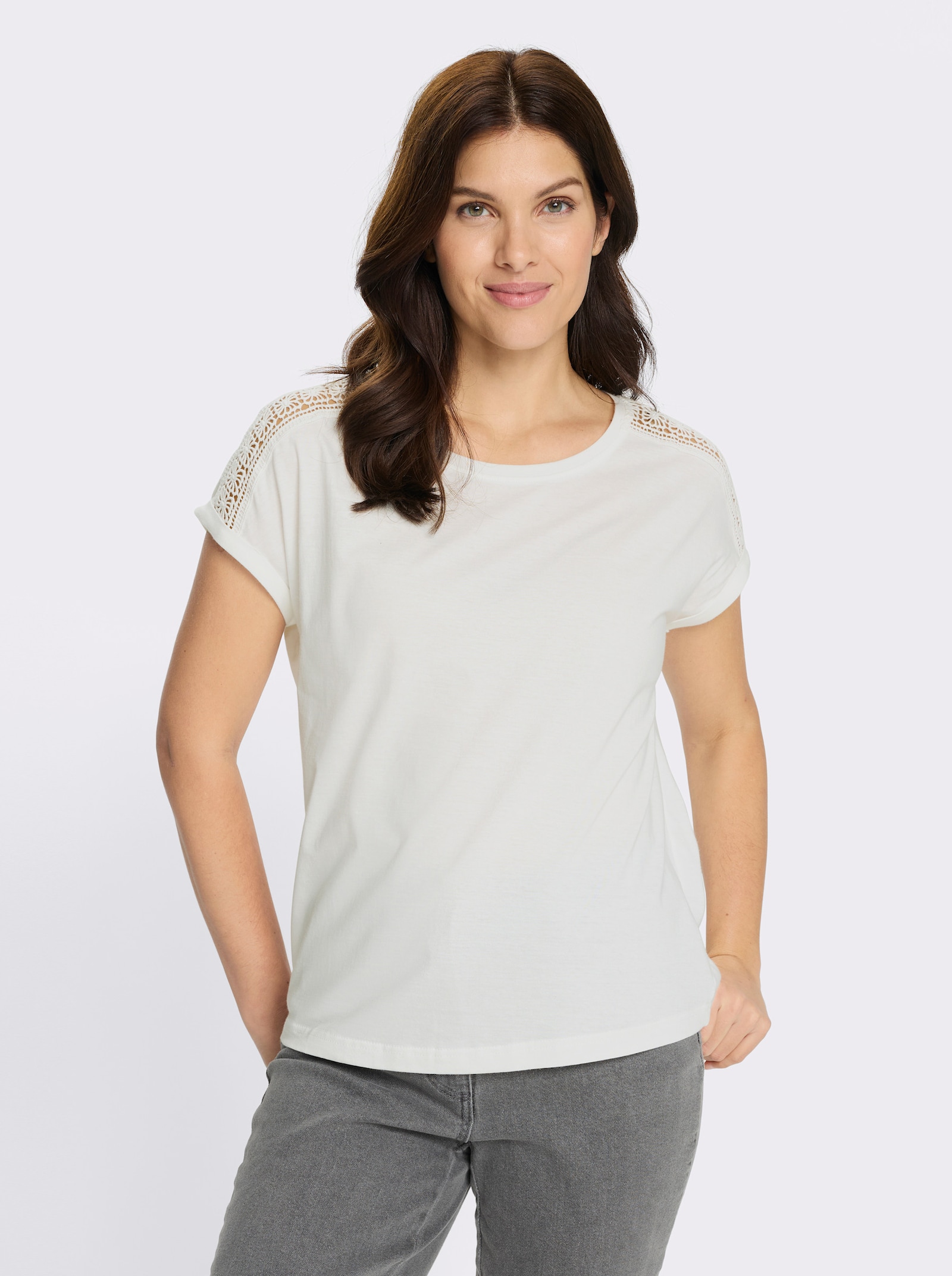 Rundhalsshirt mit Spitze an der Schulter - ecru
