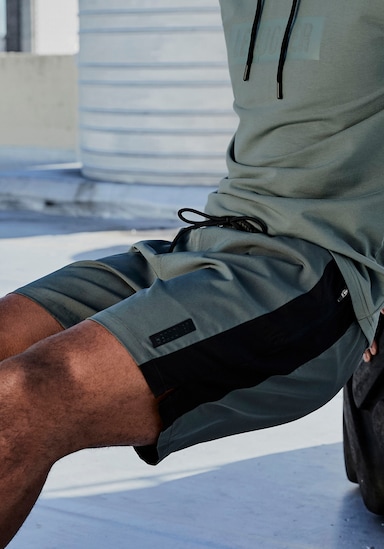 Shorts - grün