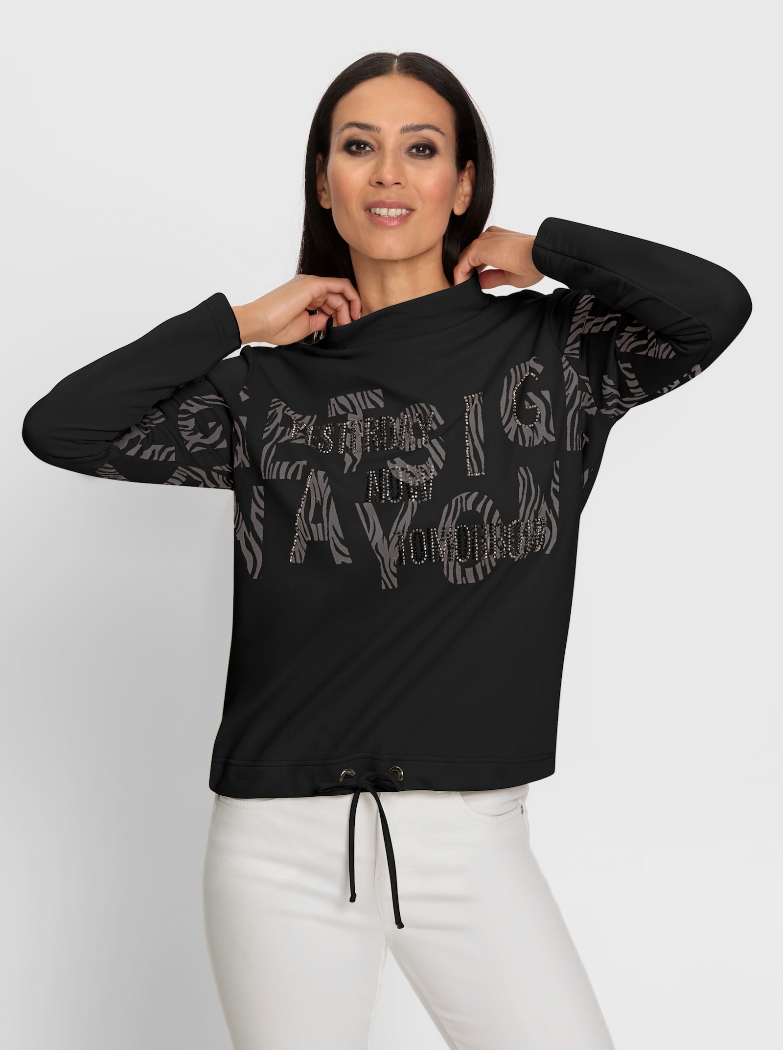 heine Stehkragenshirt mit Schrift- und Animalprint - schwarz