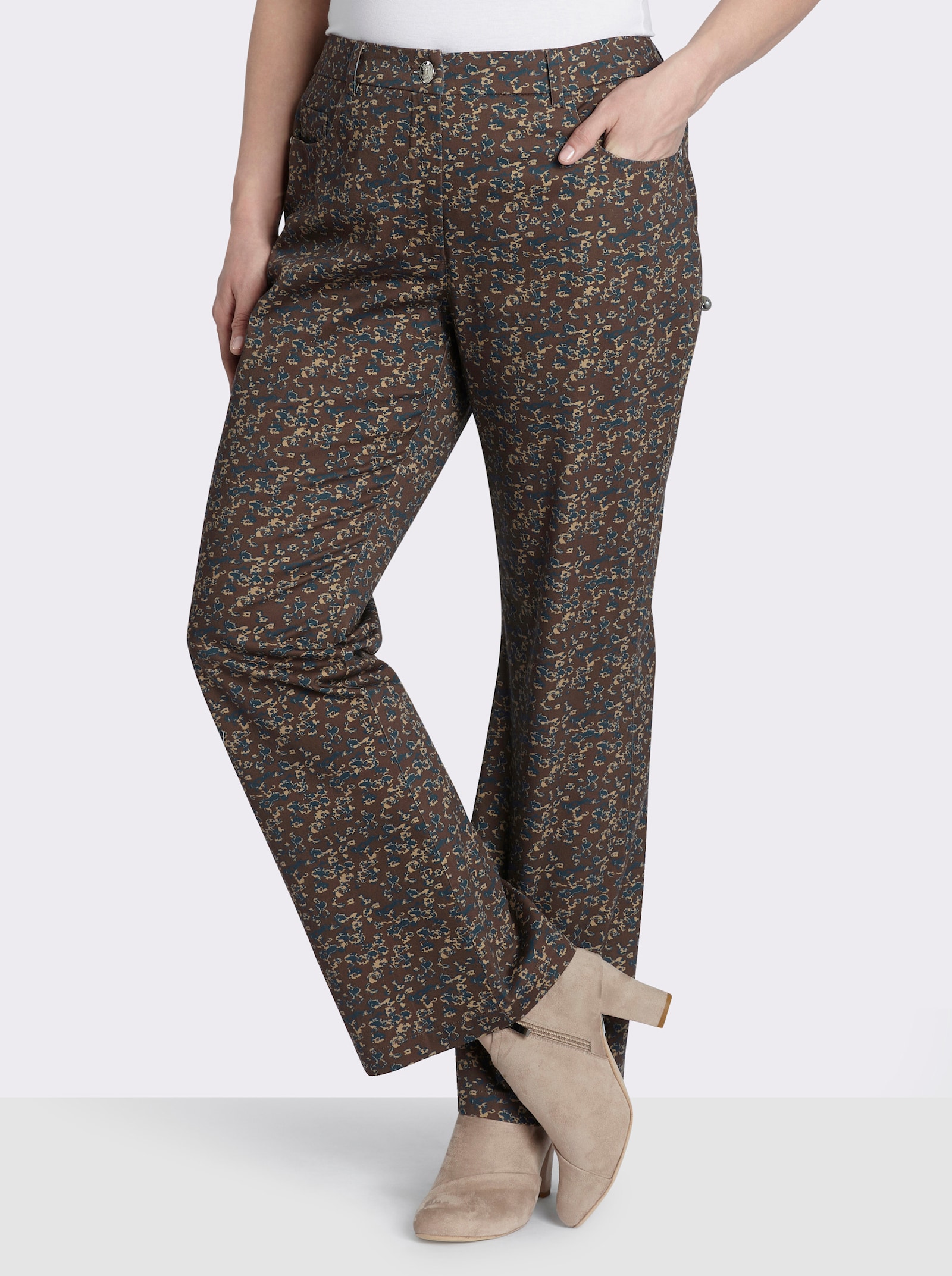 sheego Bootcuthose mit modernem Minimal-Print - schoko-camel-bedruckt