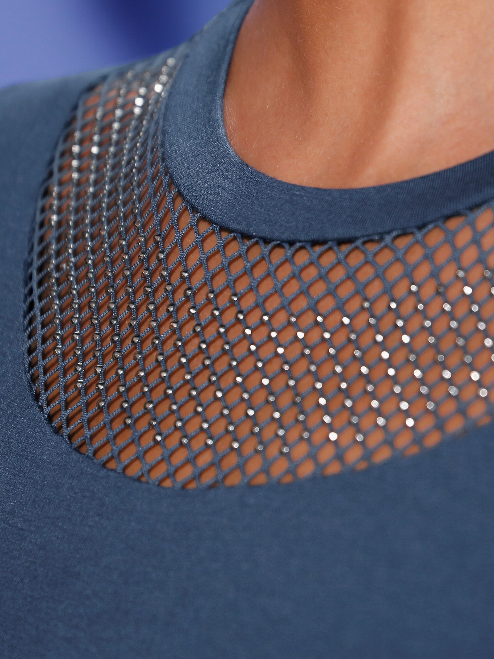 Kurzarmshirt mit Netz-Einsatz - dunkelblau