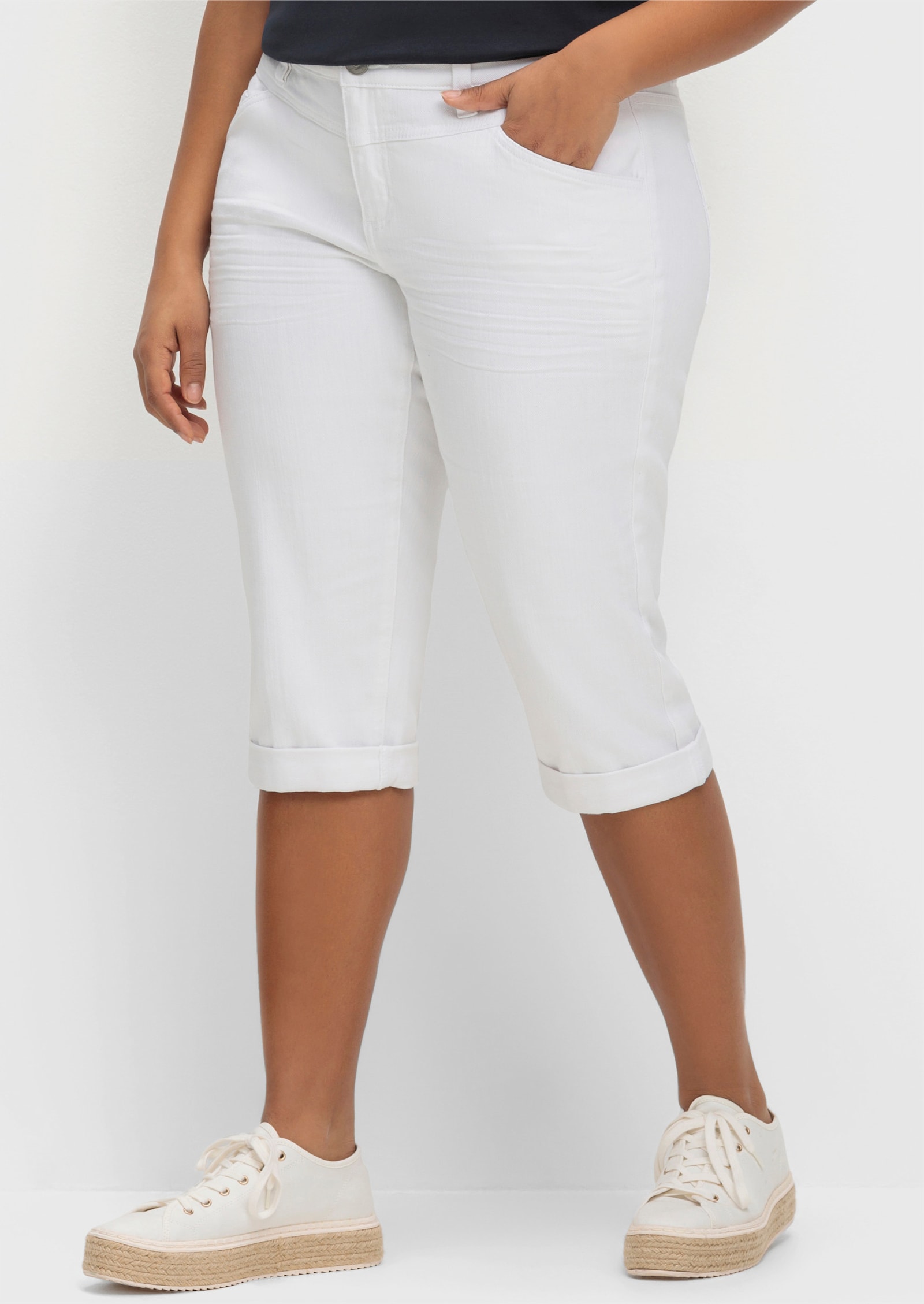 sheego Capri-jeans met used-effecten - white denim