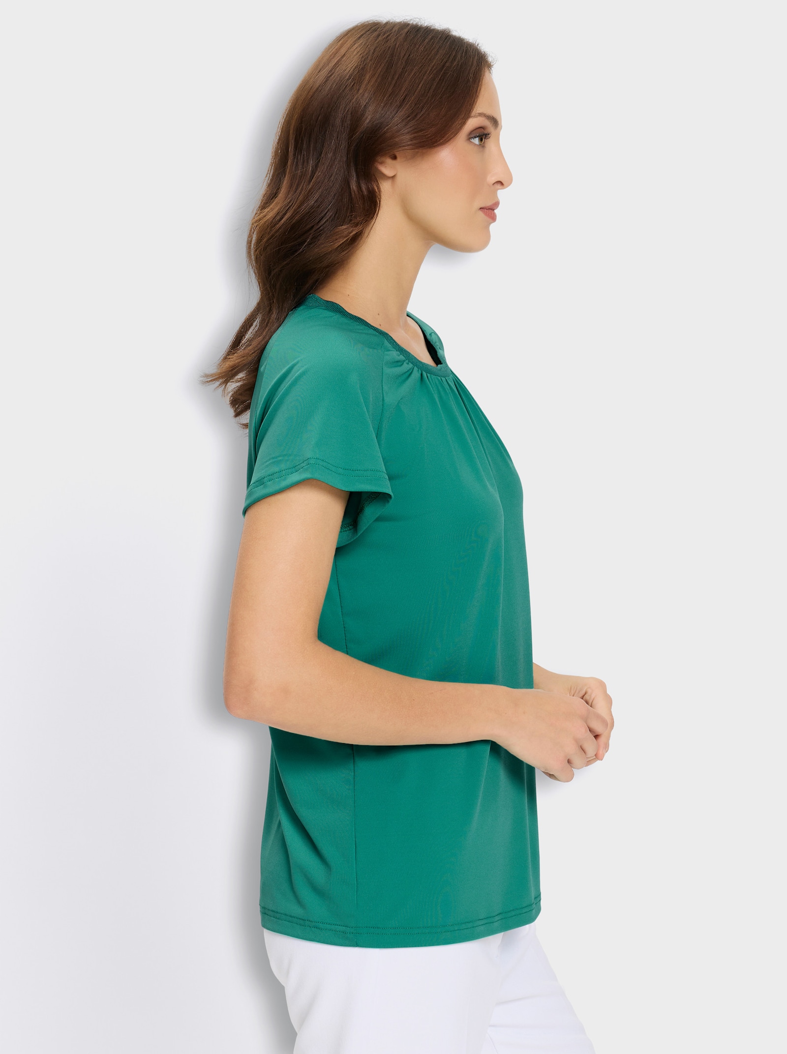 Kurzarmshirt mit gebogten Kanten - smaragd
