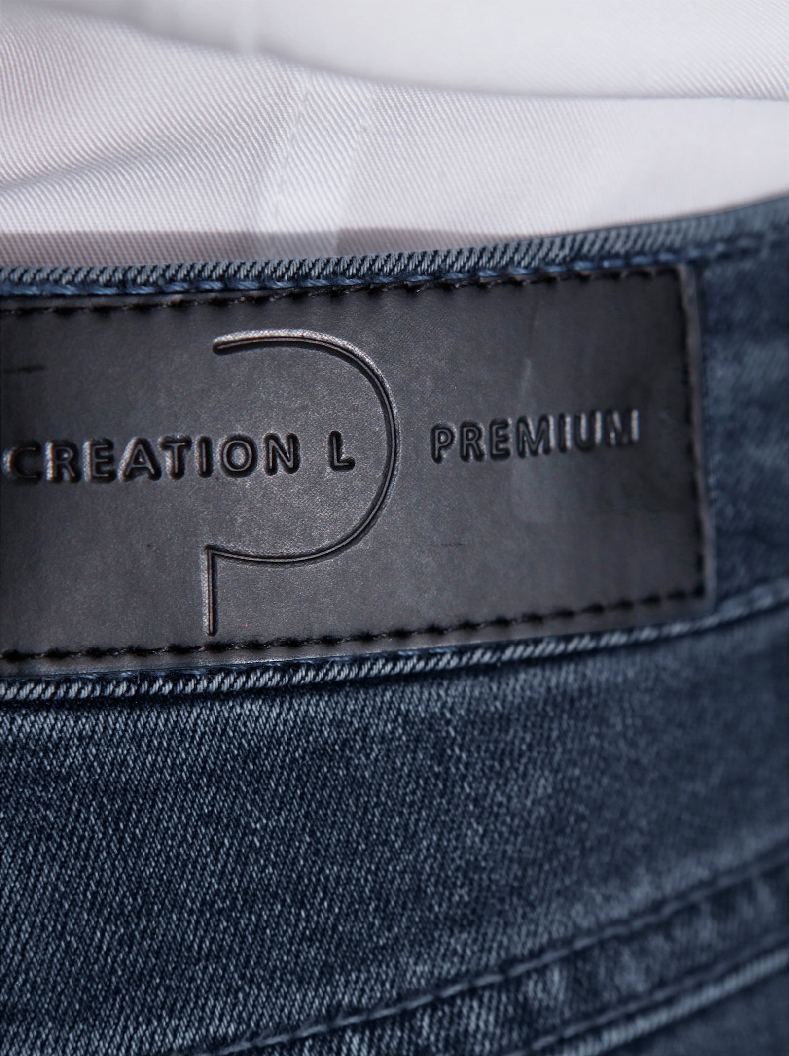 CREATION L PREMIUM Jeans mit Passformsattel hinten - blue-stone-washed