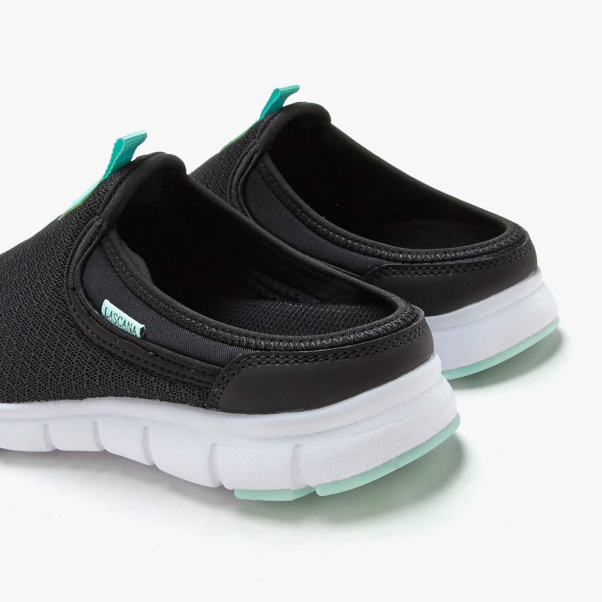 LASCANA Slip-on sneaker - zwart