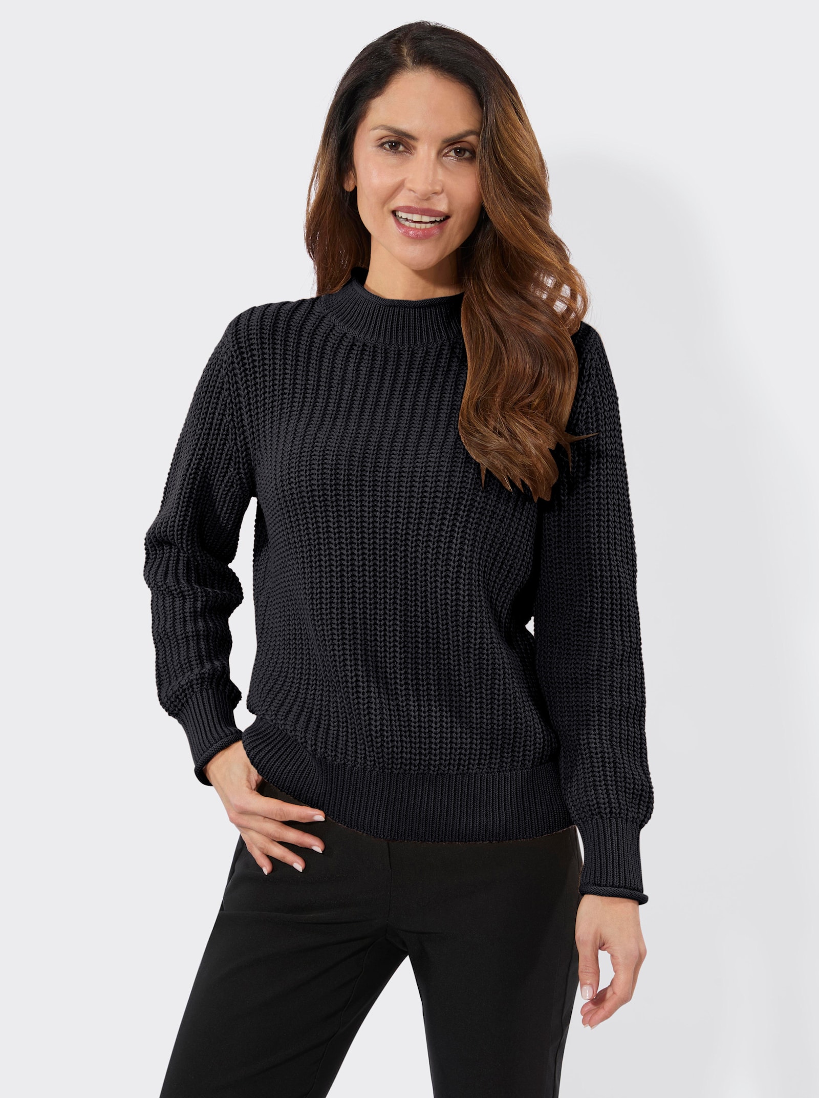 Stehkragenpullover in Patentstrick - schwarz