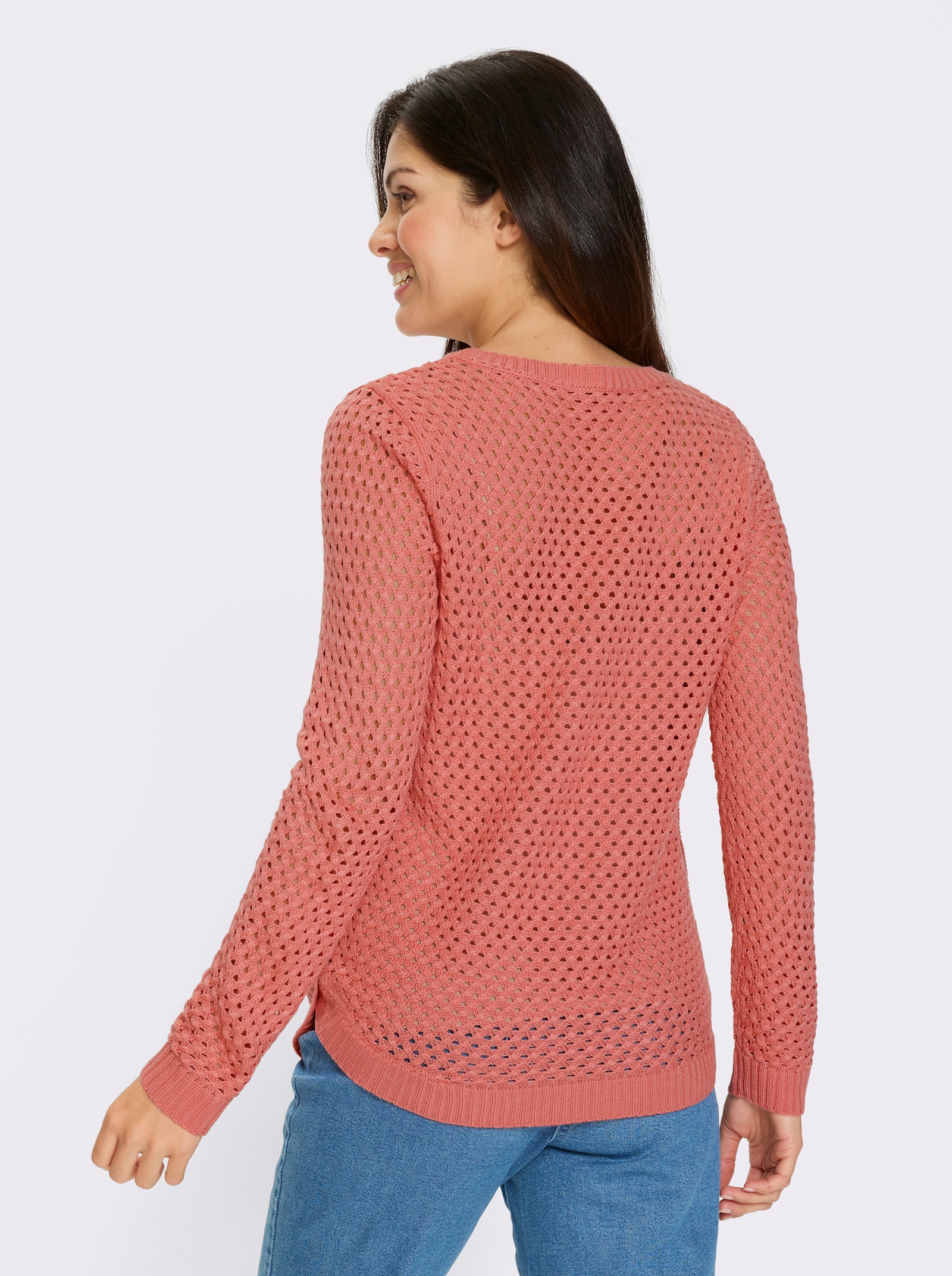 Ažurový svetr s ozdobnými knoflíky na lemu - plameňáková