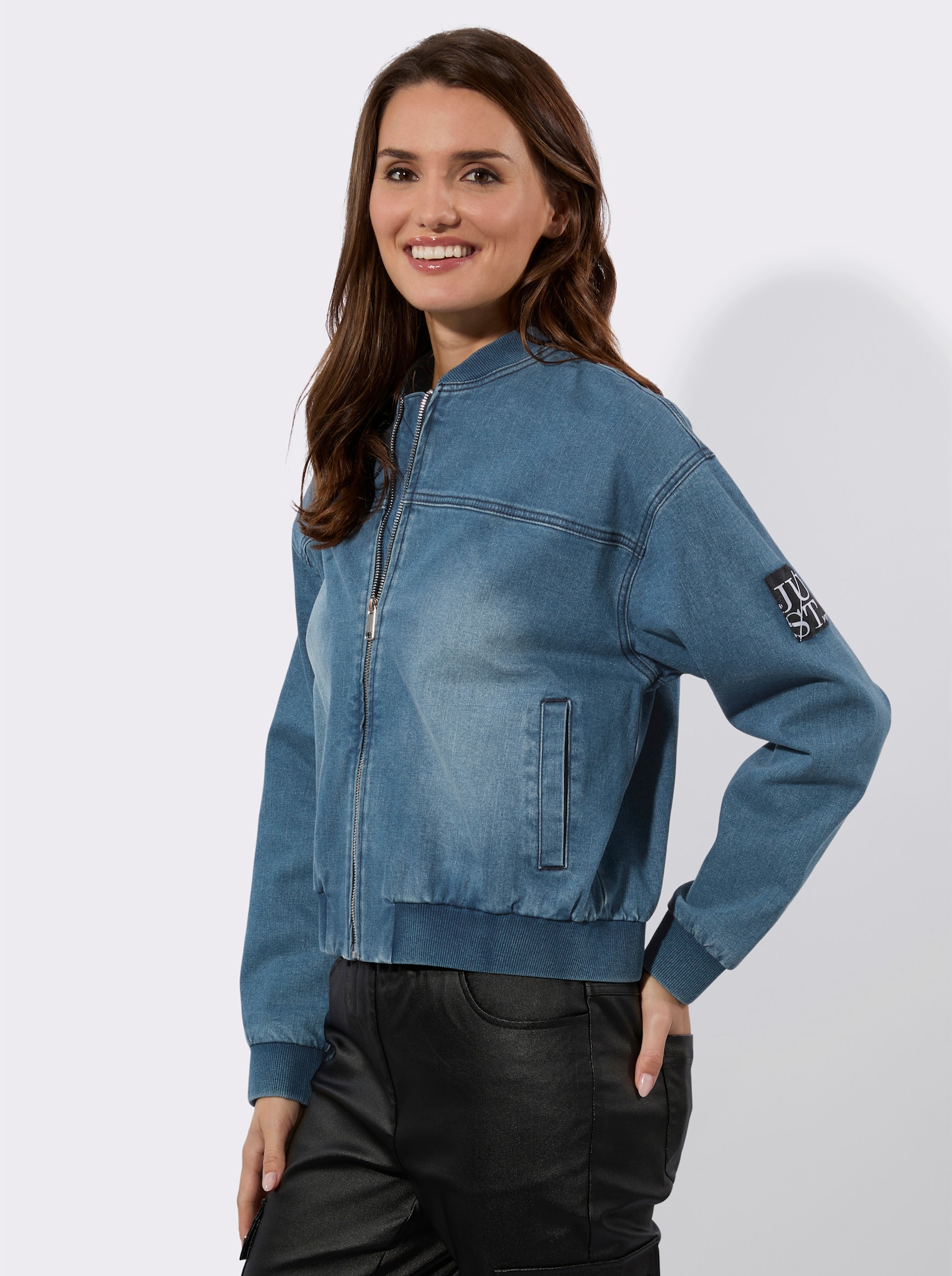 Blouson in Denim-Qualität - blue-bleached