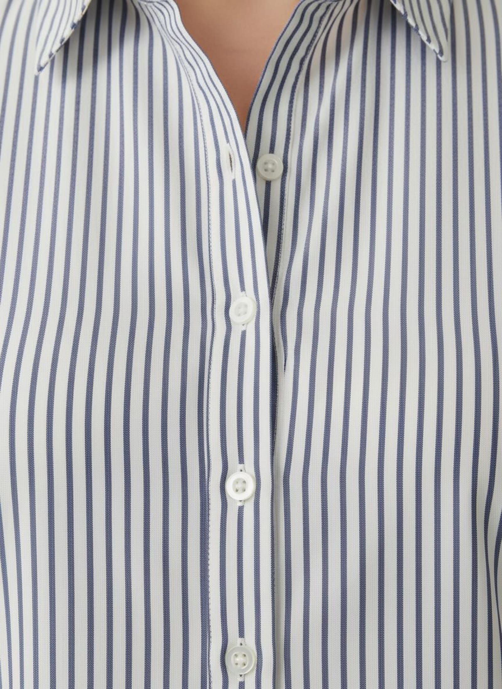 Gestreifte Bluse mit längenregulierbaren Ärmeln - marine-ecru-gestreift