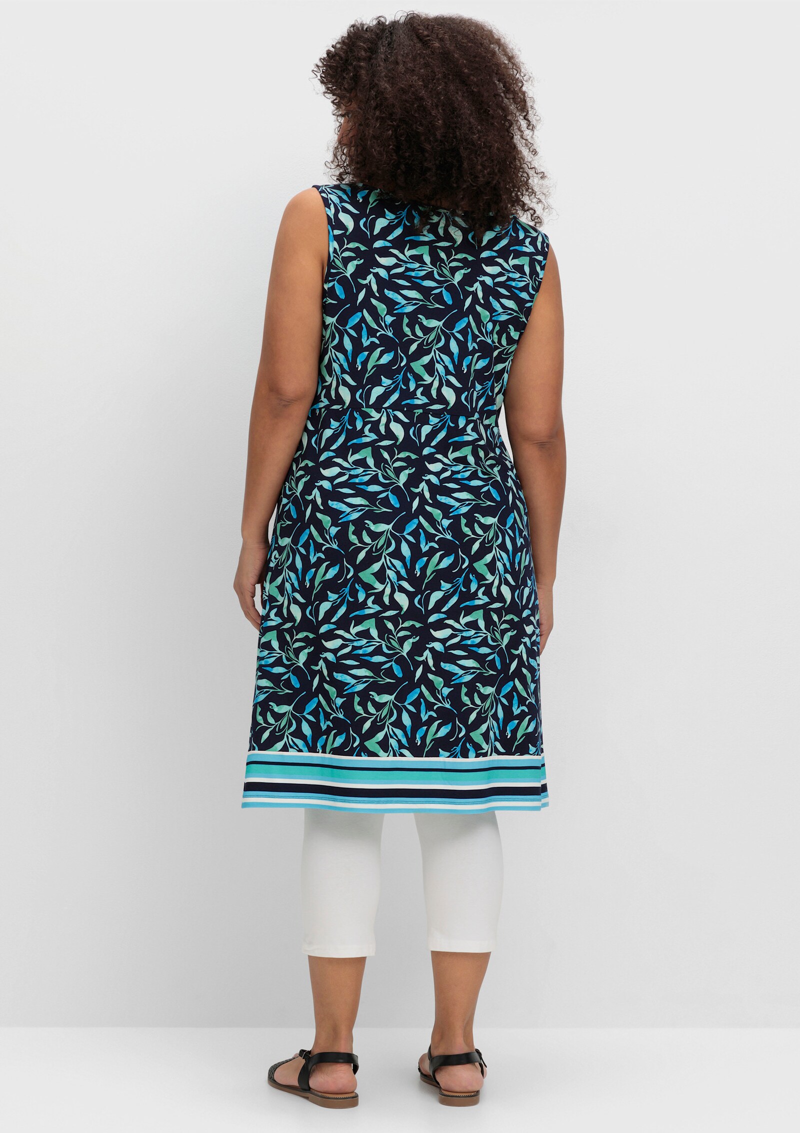 sheego Jerseykleid mit floralem Alloverdruck - marine bedruckt