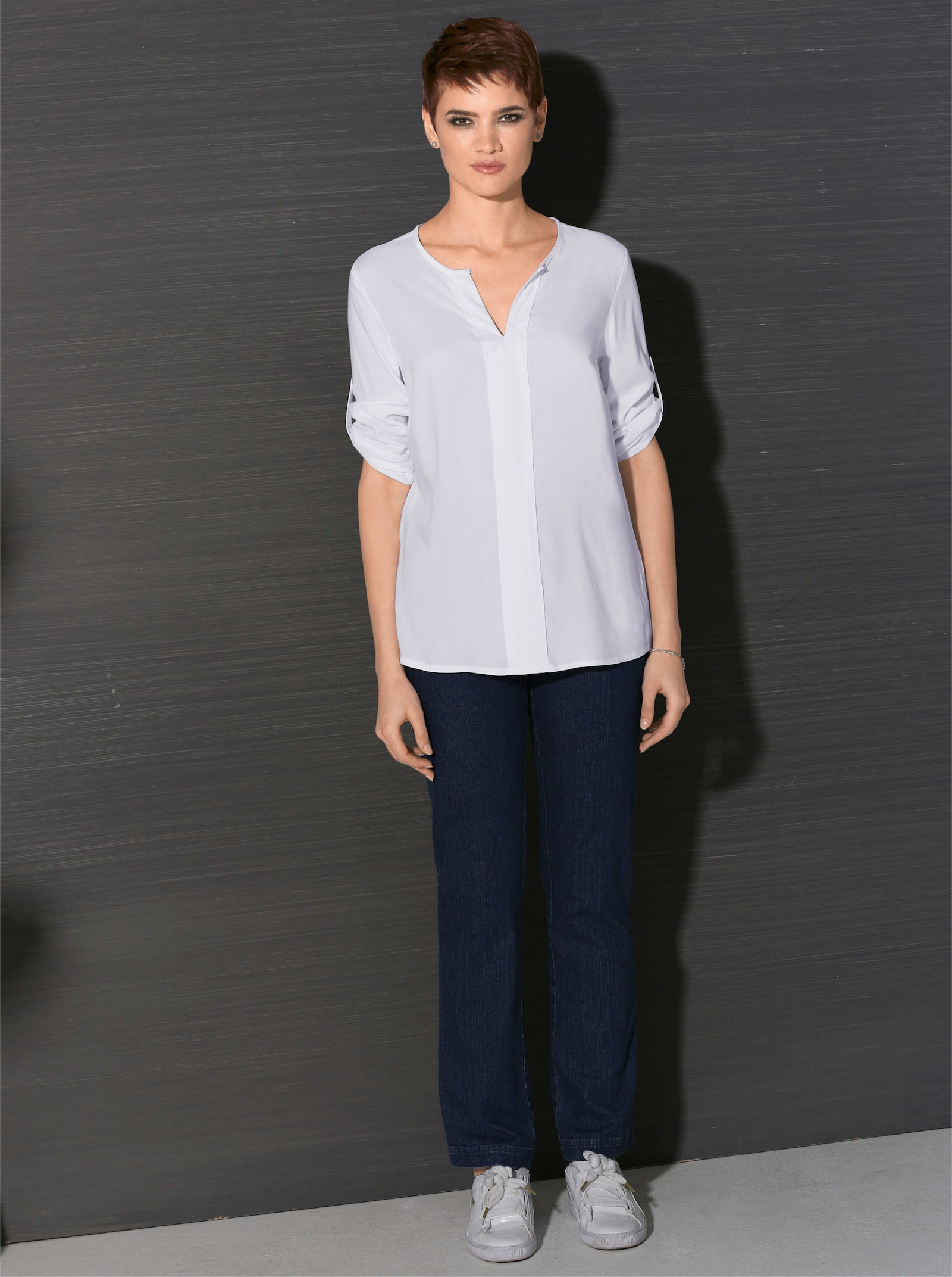 Stretch-Jeans mit Glitzersteinchen hinten - blue-stone-washed