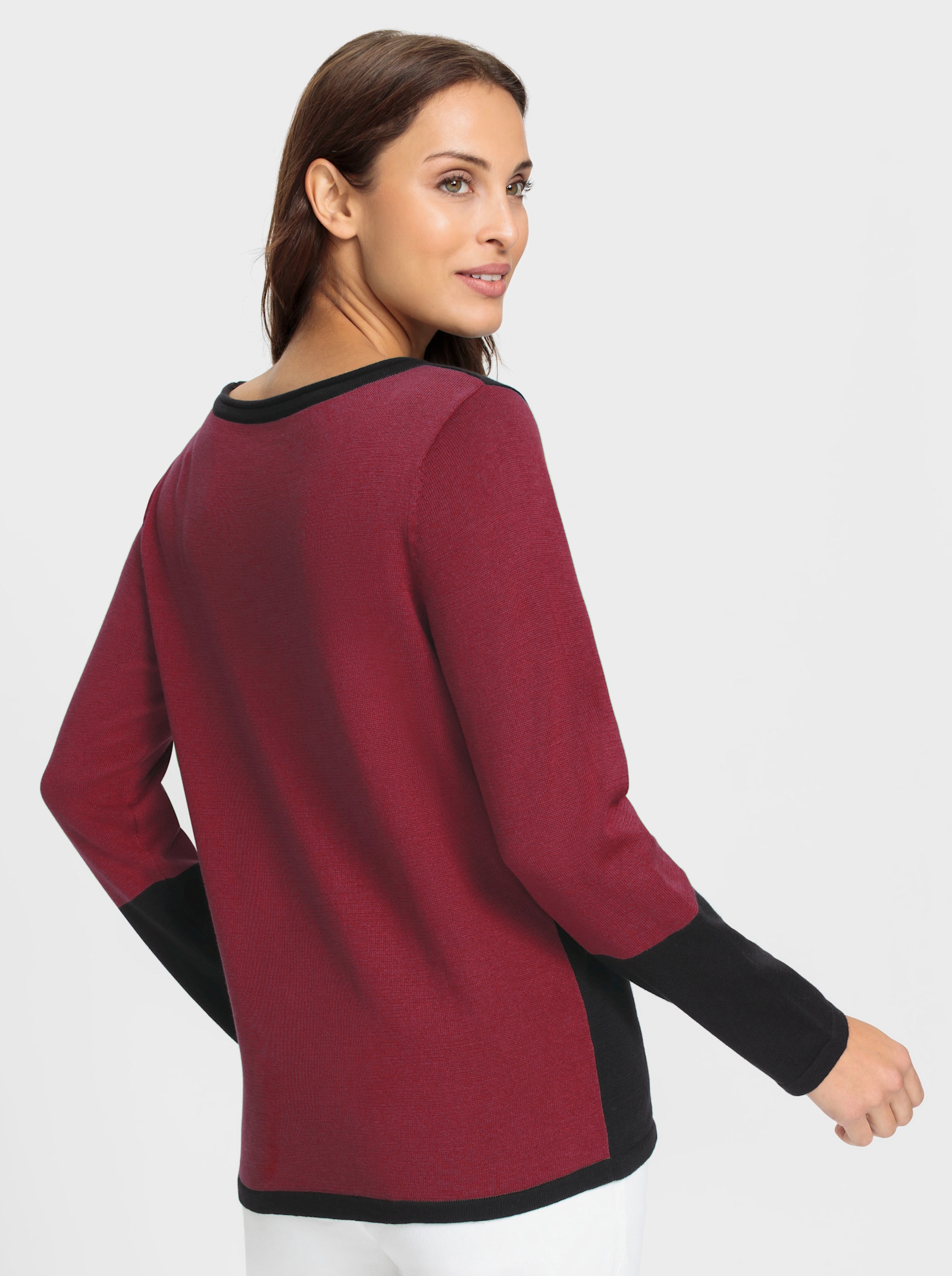 Pullover mit Einstrickmuster - kirsche-schwarz-gemustert