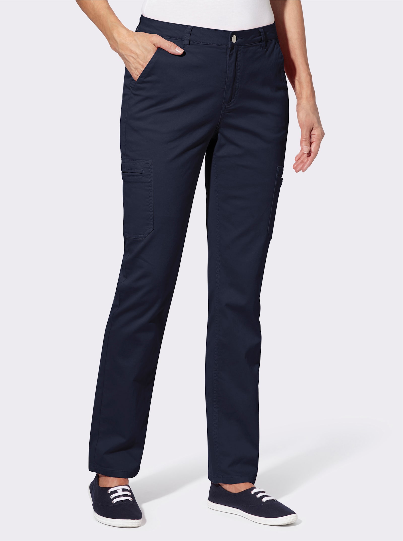 Hose mit aufgesetzten Taschen - marine