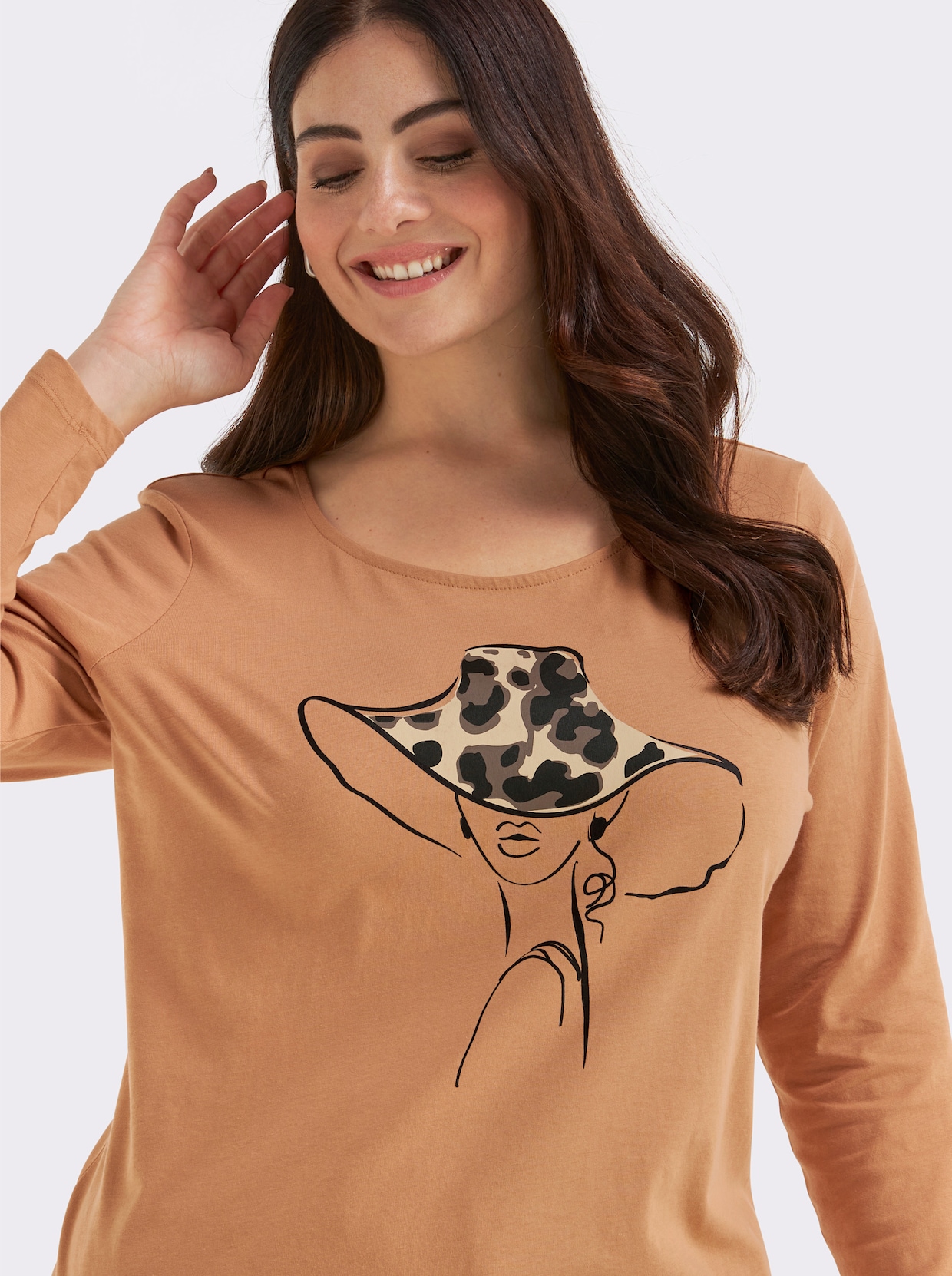 Langarmshirt mit Druck vorne - camel
