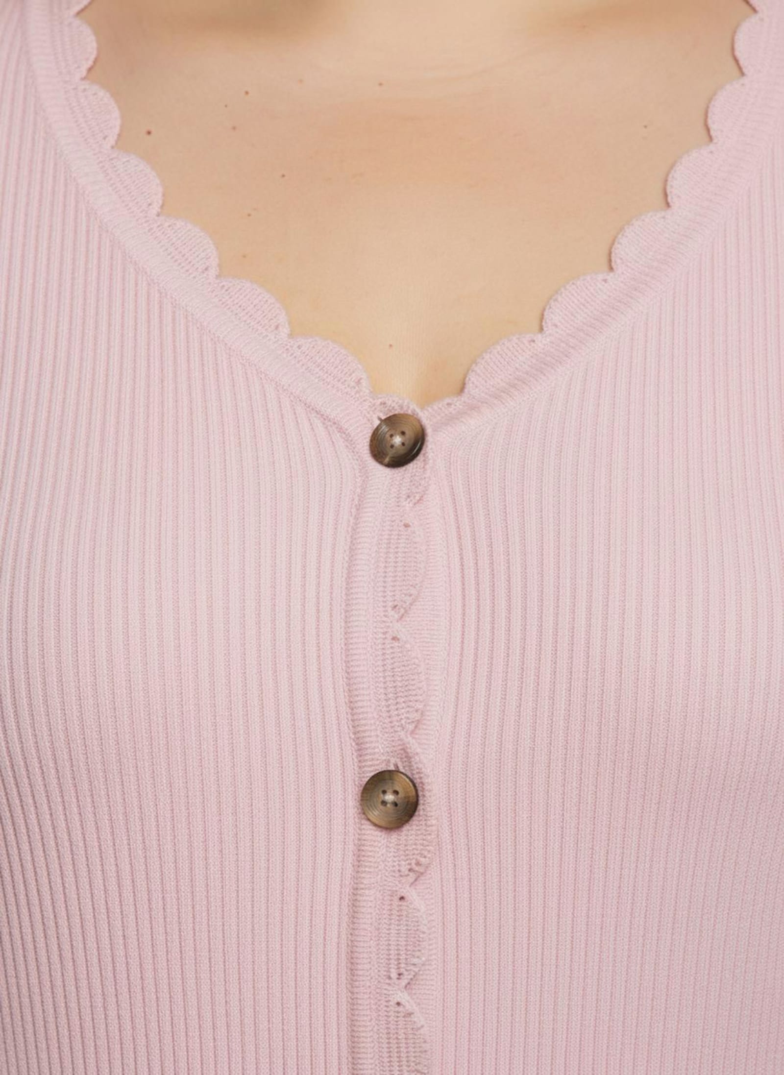 3/4 Arm-Pullover mit Knöpfen in Horn-Optik - rosenquarz