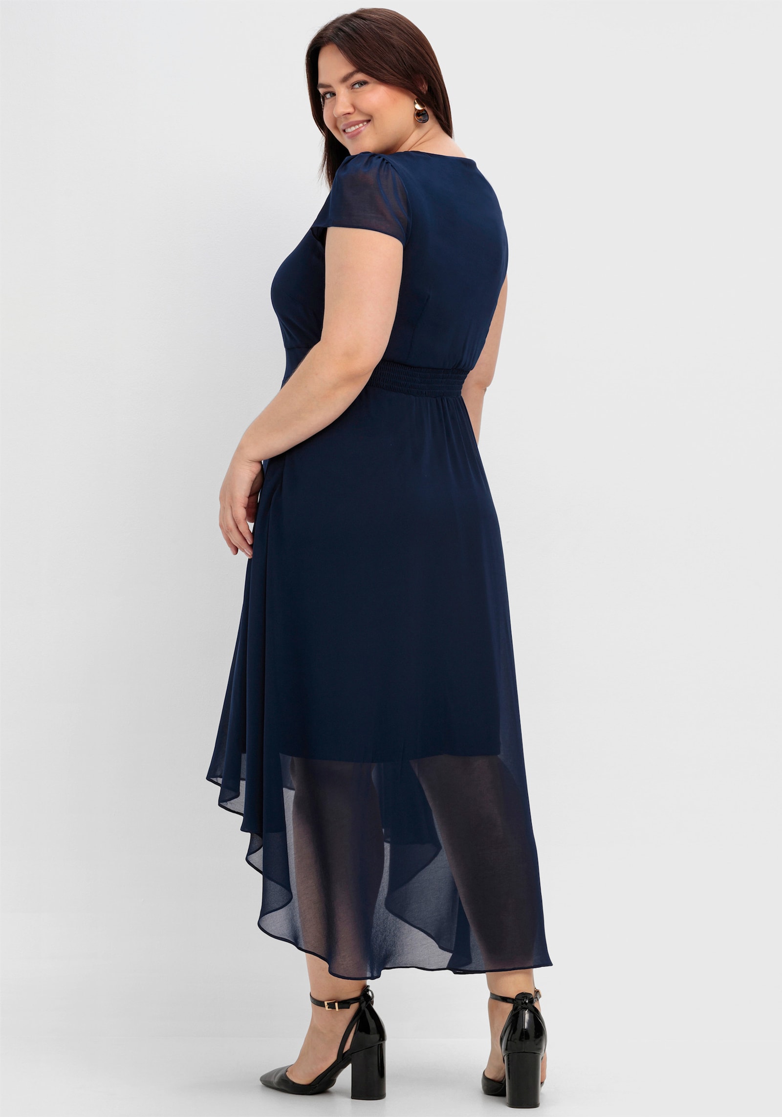 sheego Abendkleid mit Flügelärmeln - marine