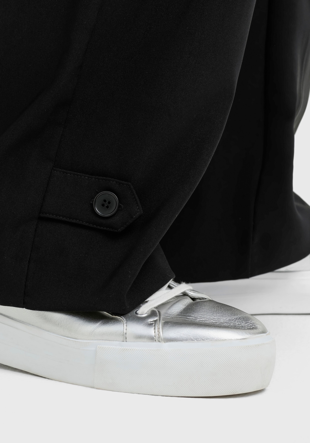 Hose in weiter Form, bügelfreie Koffer-Qualität - schwarz