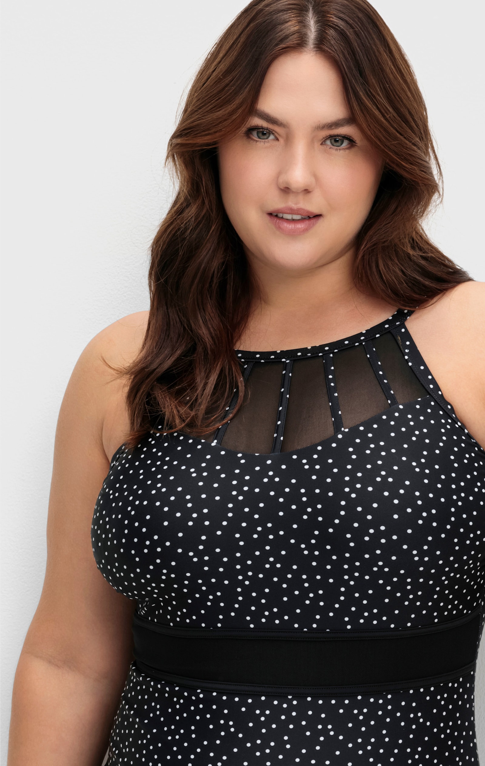 sheego Badpak met shaping-effect - zwart gestippeld