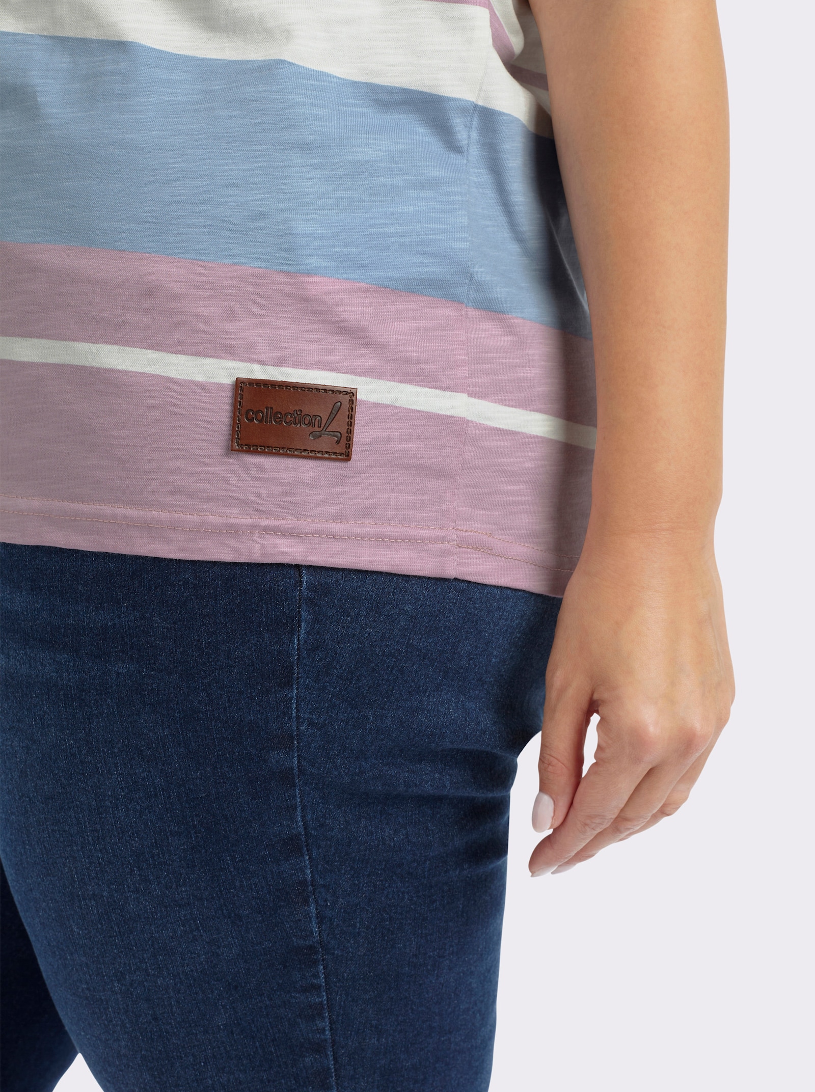 Print-Shirt aus reiner Baumwolle - mauve-dunkelblau-geringelt