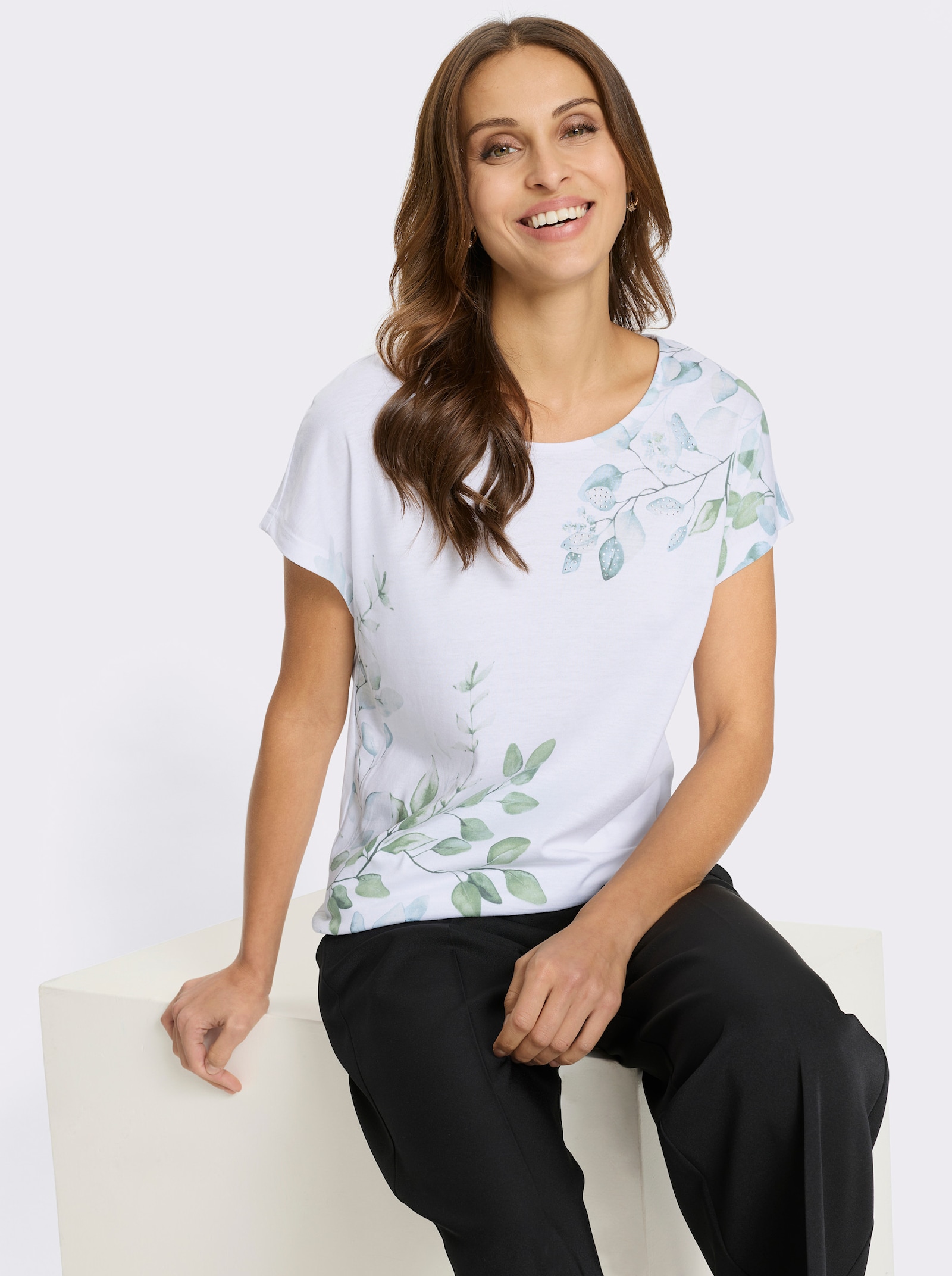 Topp med rund halsringning, bladtryck & glitterstenar - vit-eukalyptus-med tryck