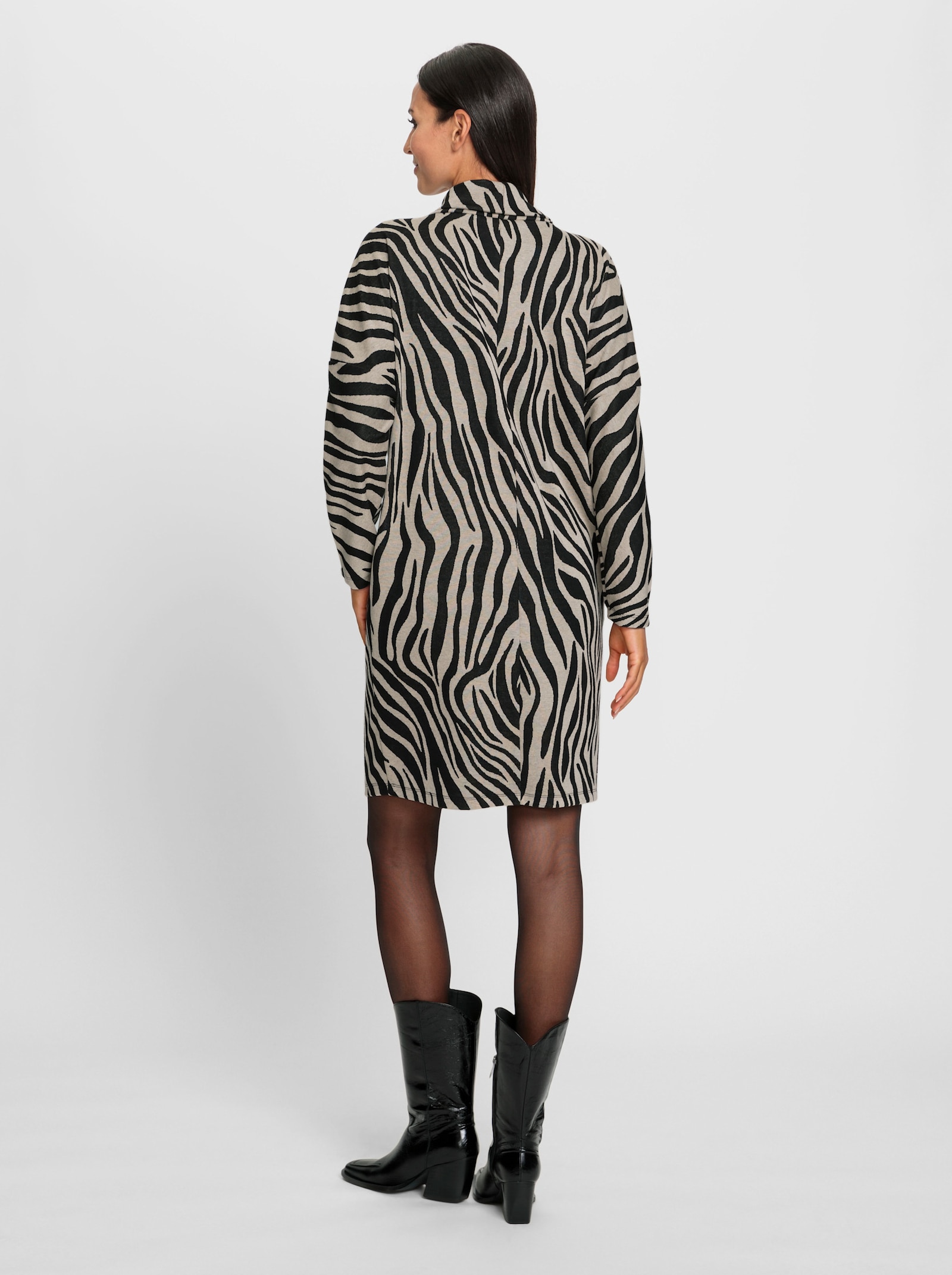 heine Jerseykleid mit Rollkragen - sand-schwarz-bedruckt