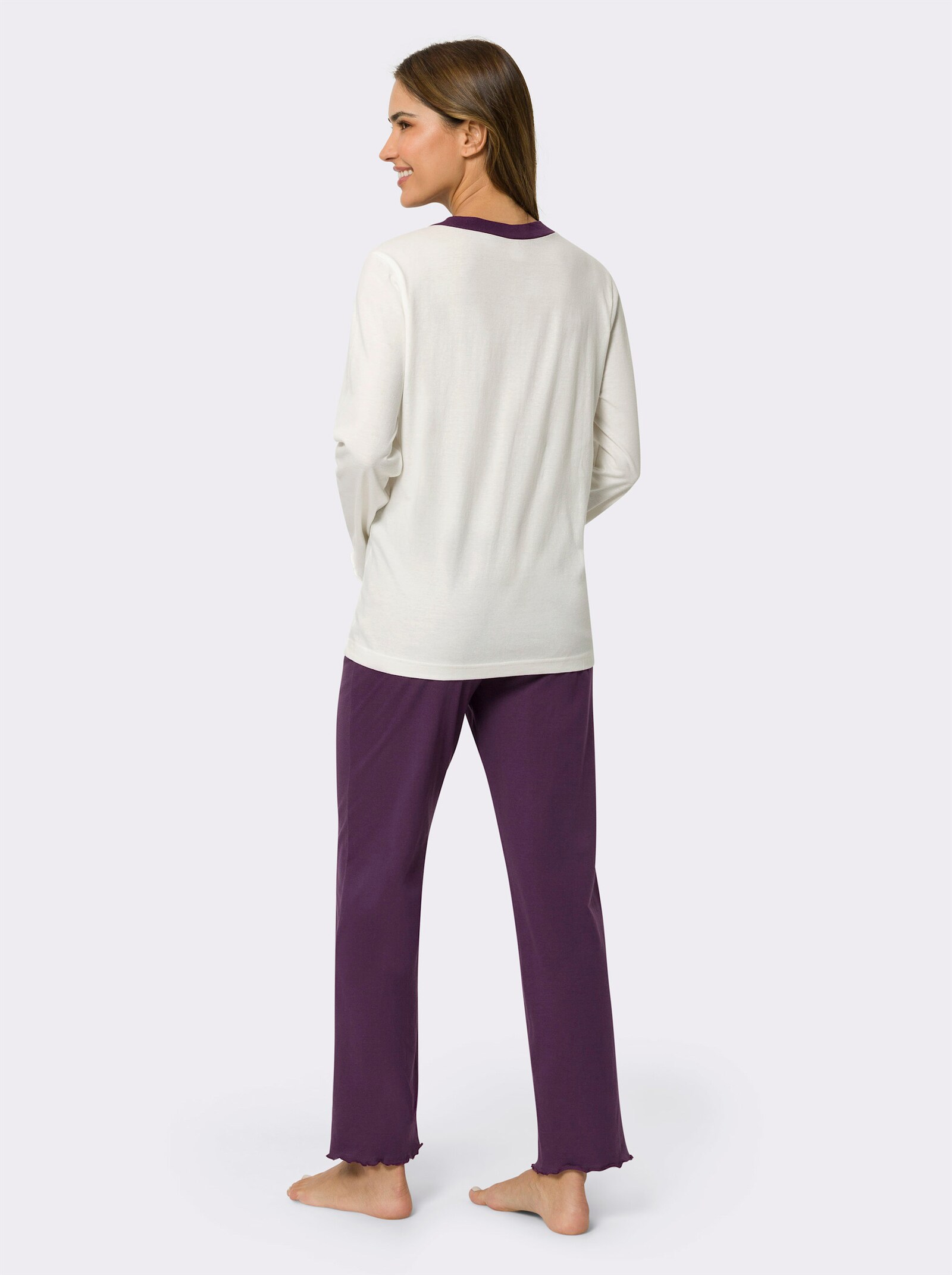 Pyžamo s umiestn. potlačou kvetov - écru-hroznová