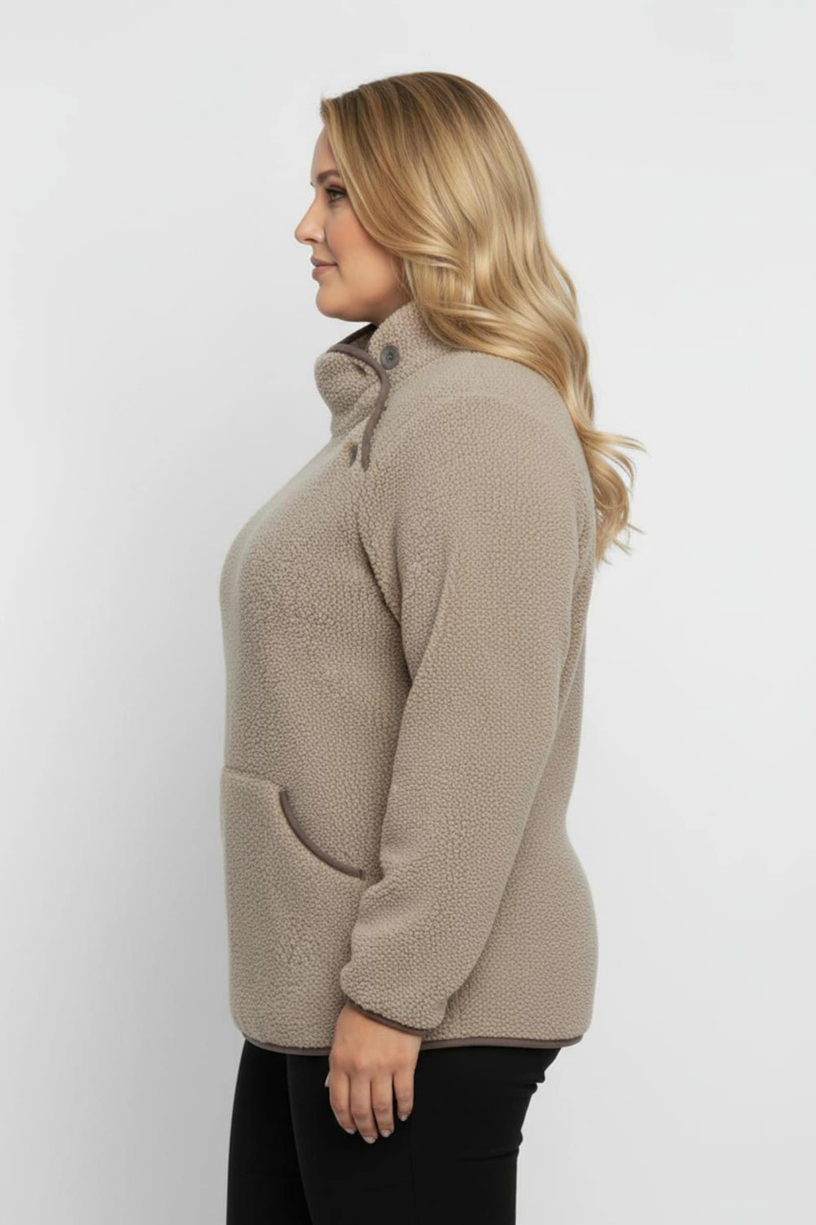 Fleeceshirt mit Kontrastpaspeln - sesam