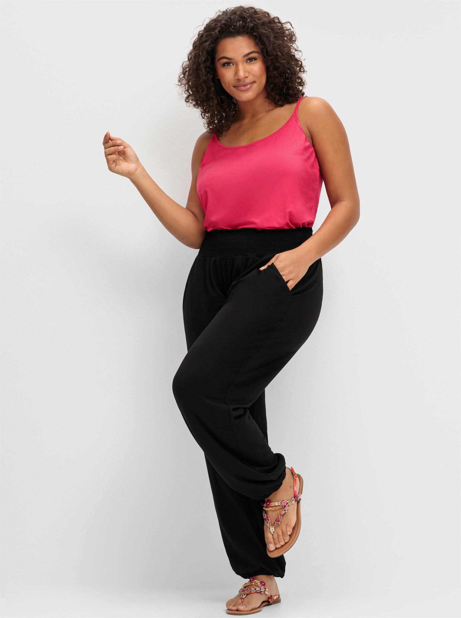 sheego Jerseyhose mit Saum-Gummibündchen - schwarz