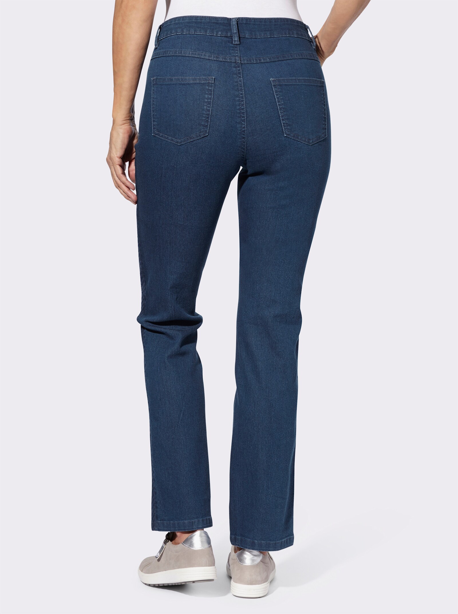 Jeans mit vorverlegter Seitennaht - blue-stone-washed
