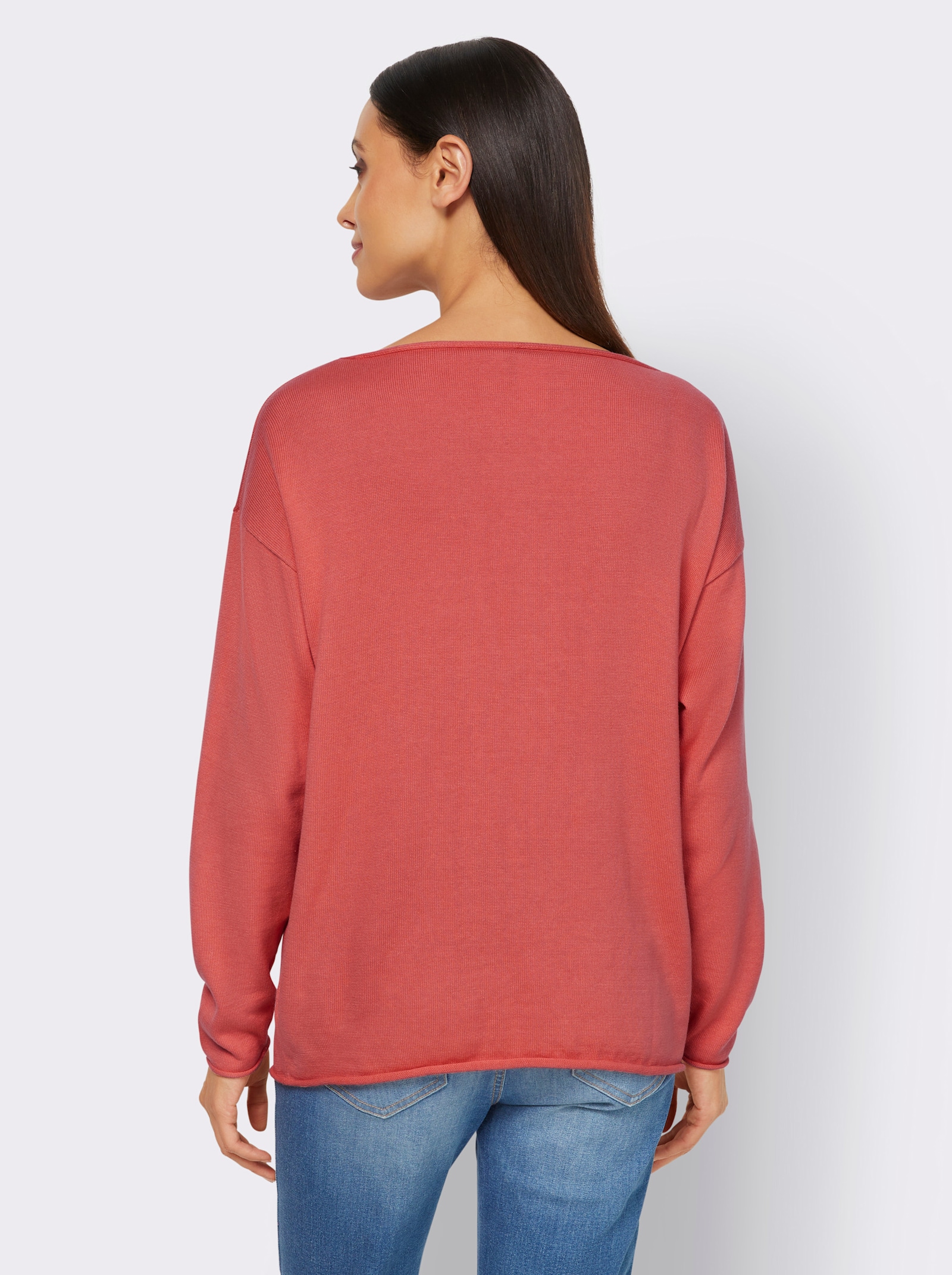 heine V-Ausschnitt-Pullover mit Flauschgarn-Schriftzug - koralle-bedruckt