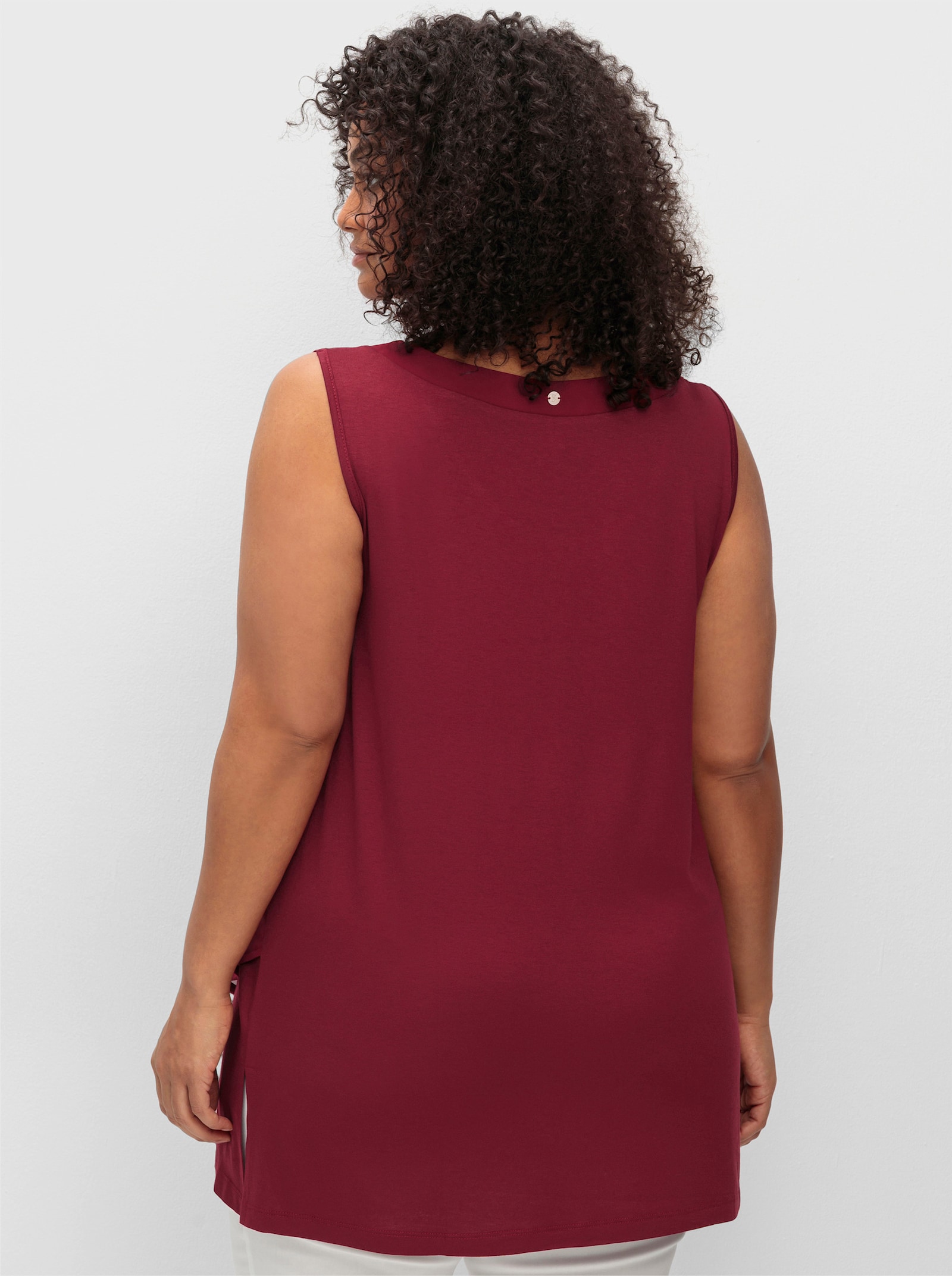 sheego 2-in-1-Top aus Chiffon und Jersey - rubinrot