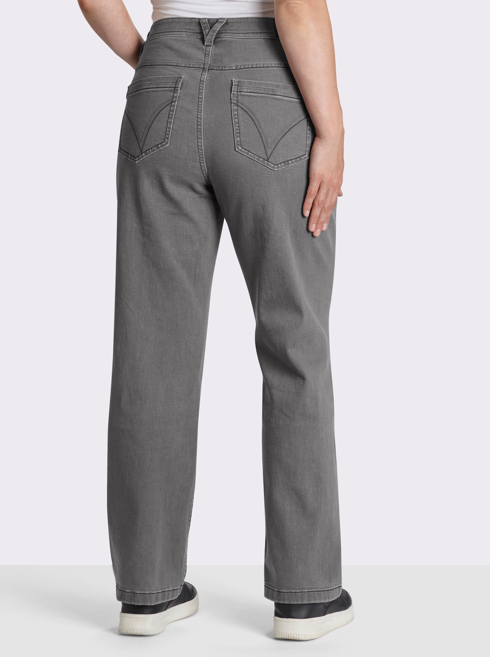 sheego Jeans mit moderner Waschung - light grey-denim