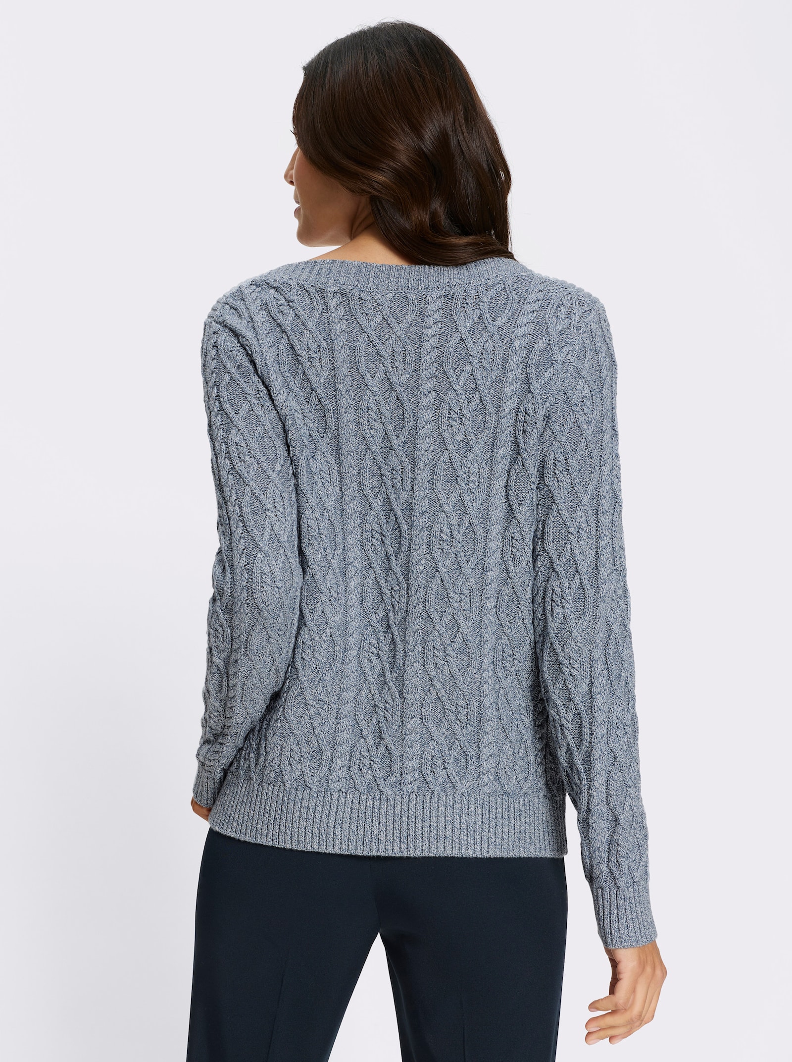 Strickpullover mit aufwendigem Zopfmuster - rauchblau-meliert