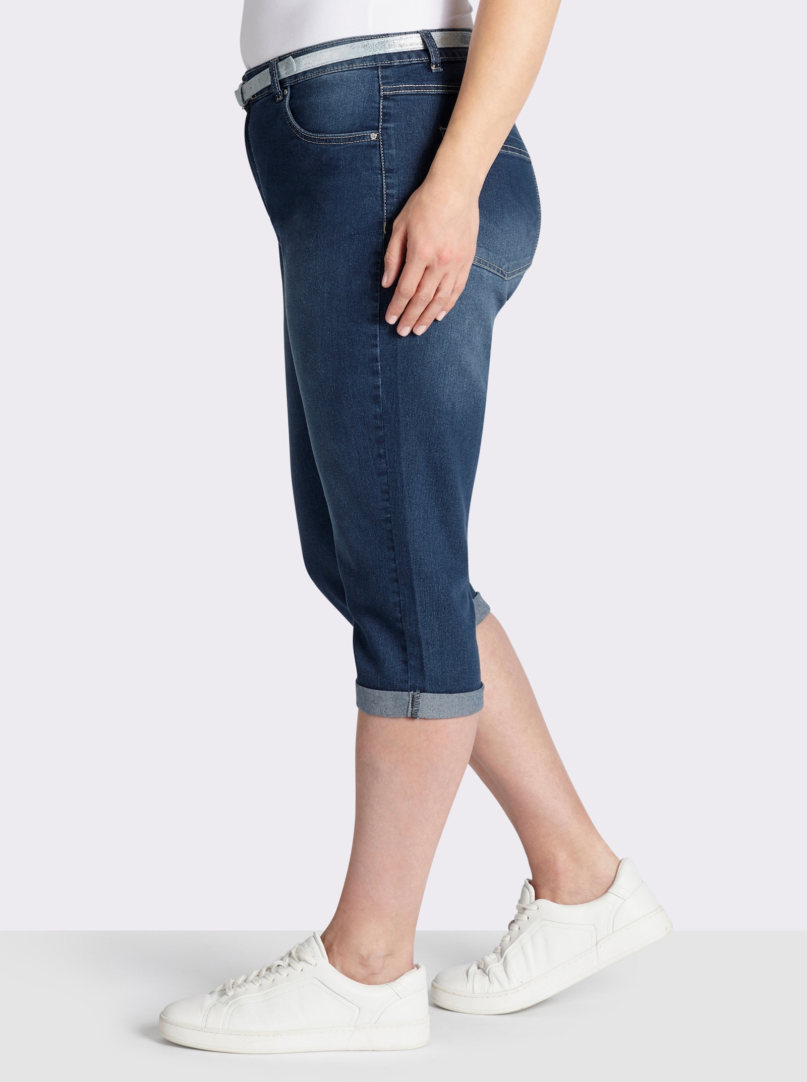 Caprijeans inklusive Gürtel - blue-stone-washed