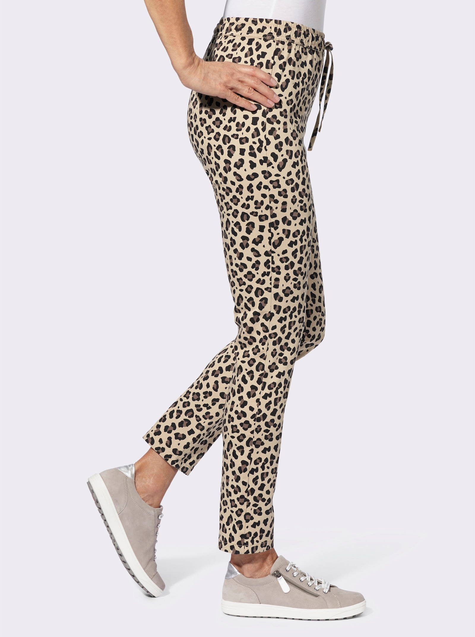 Comfortbroek met luipaardmotief - zand/zwart bedrukt
