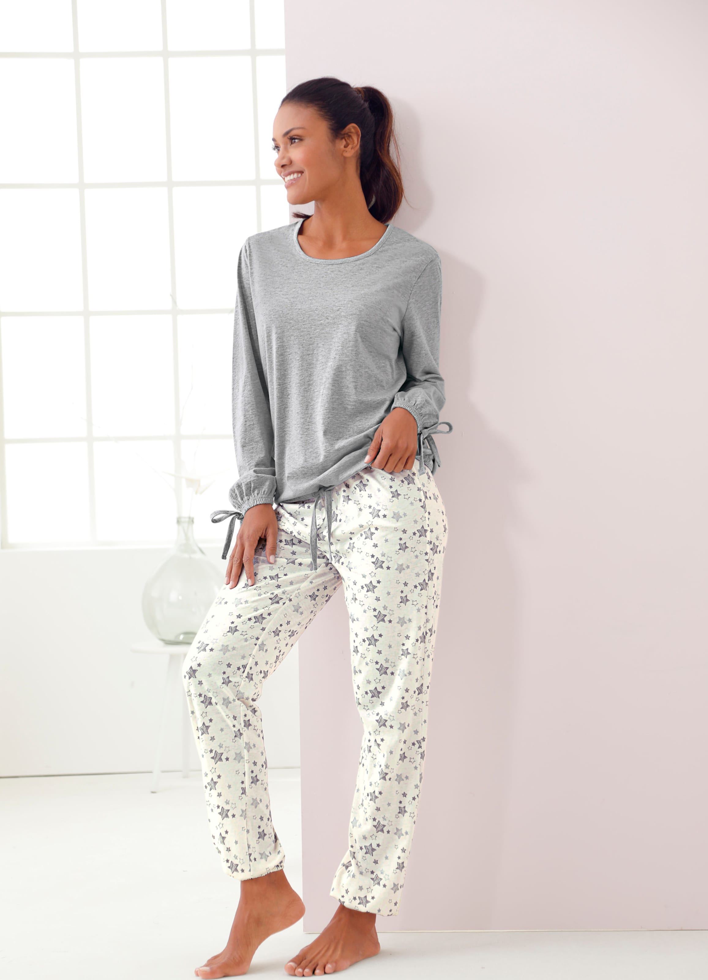 Thumbnail - Schlafanzug