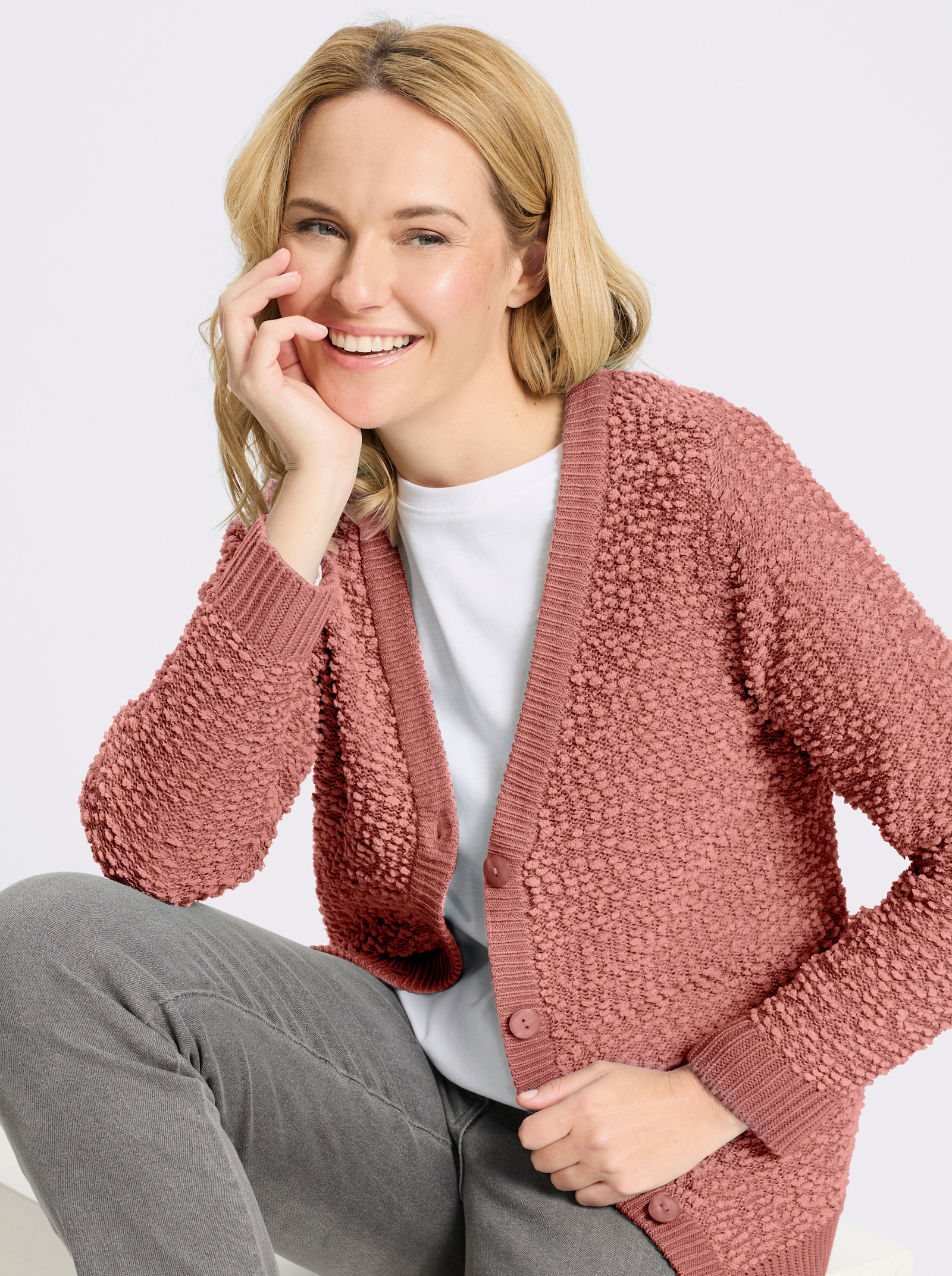 Cardigan aus Effektgarn - rosenholz