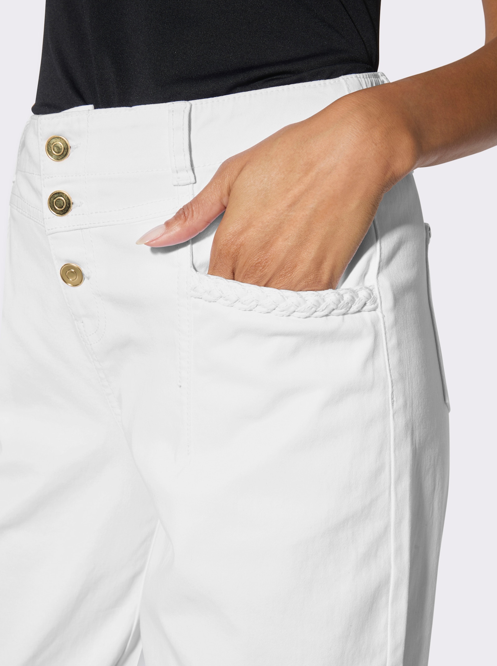 Gerade Jeans mit verzierten Taschen - weiß