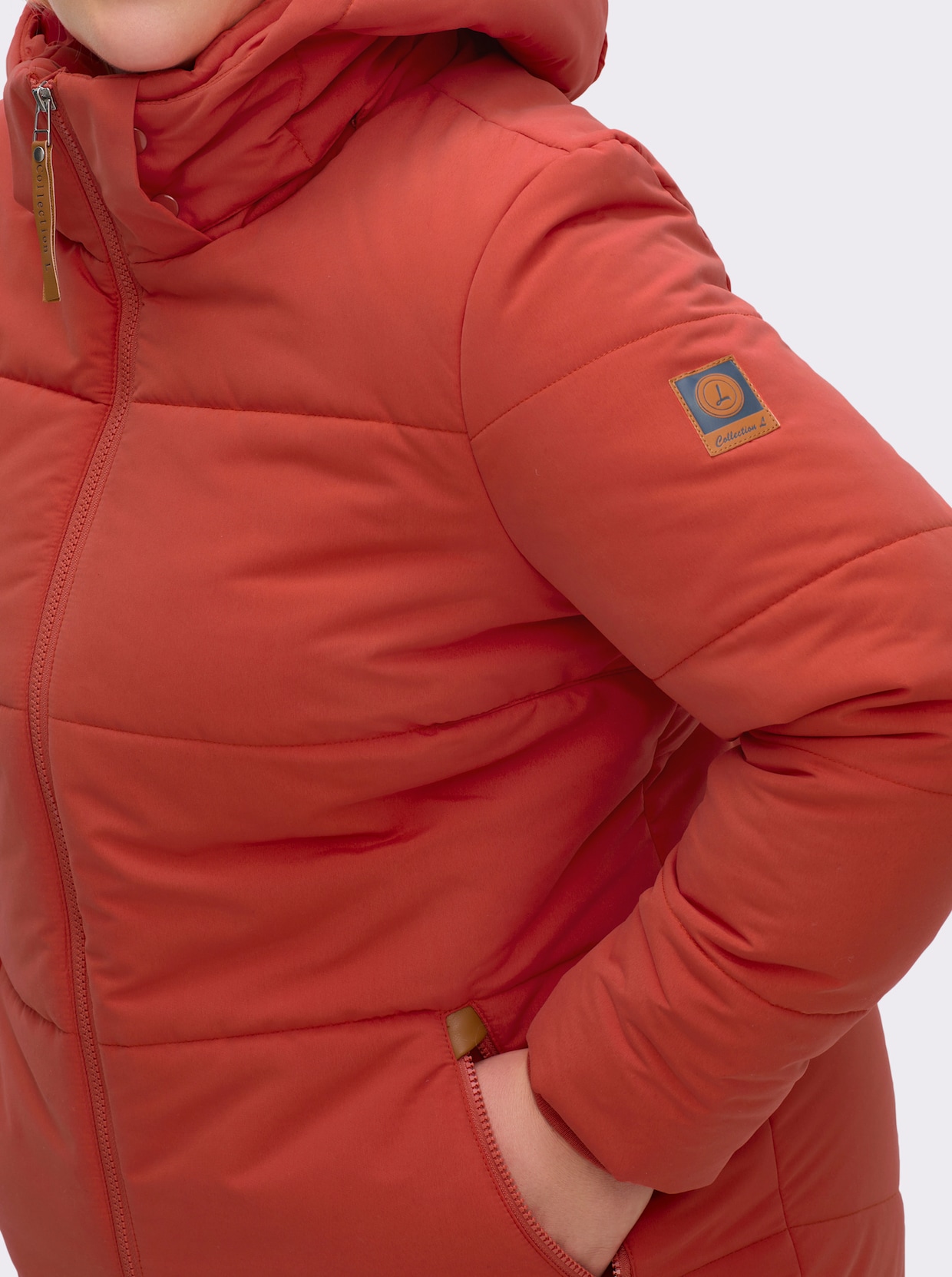 Outdoorjacke mit abnehmbarer Kapuze und Jersey-Bündchen - terra