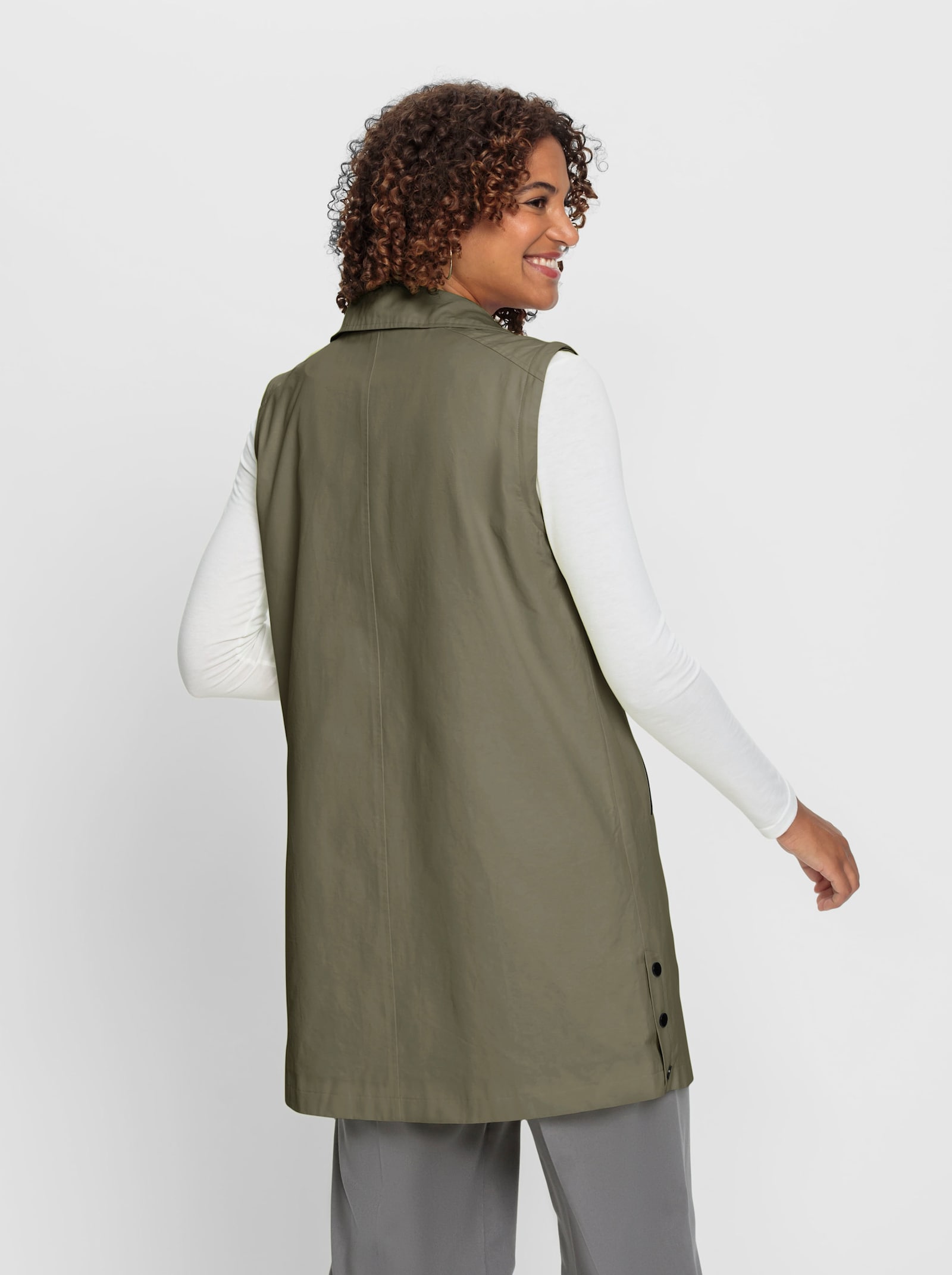 2-in-1-Jacke mit abnehmbarer Kapuze - khaki