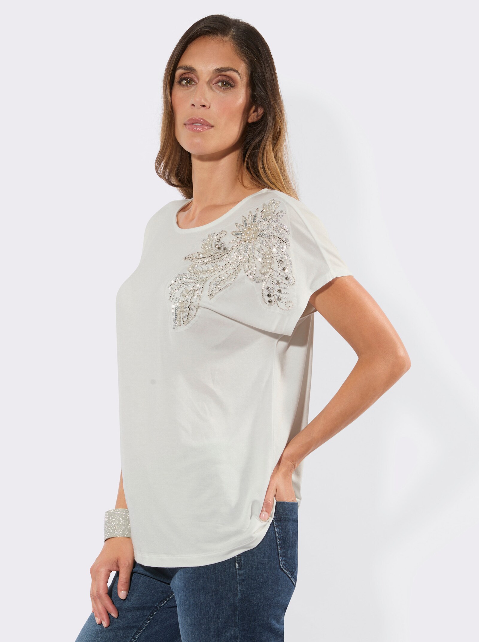 Rundhalsshirt mit Zierperlen und Pailletten - ecru