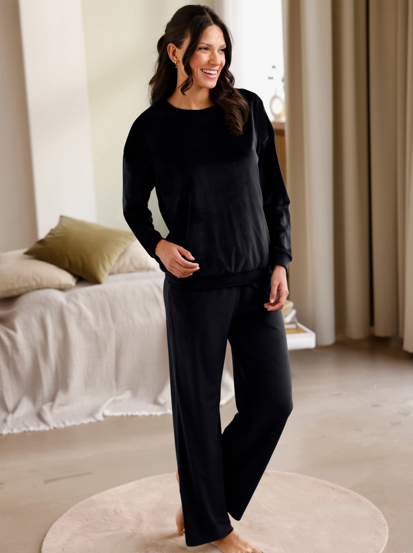 Tričko, dl. rukávy, mat. nicki - čierna