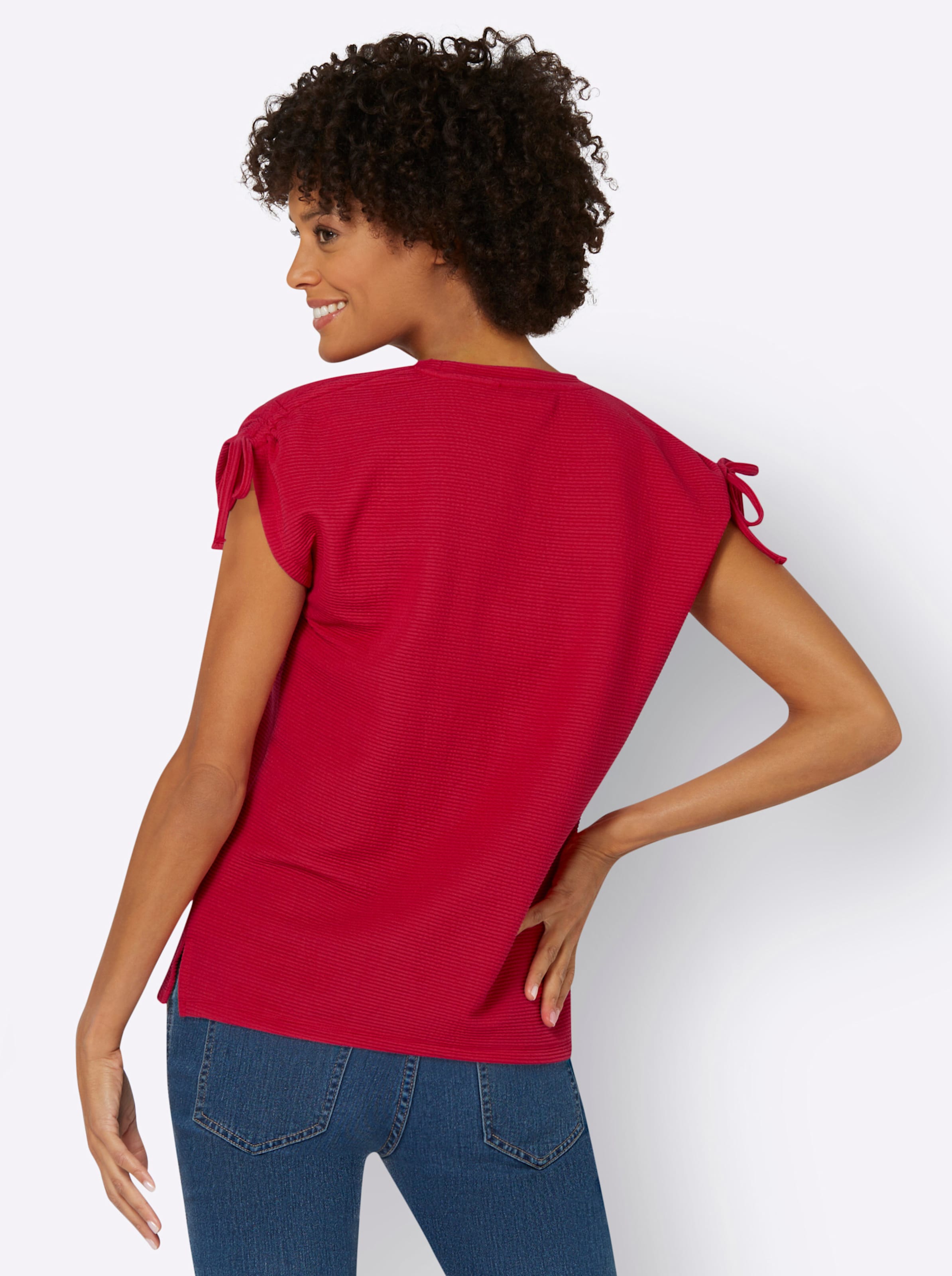 Mix mit günstig Kaufen-Shirt in rot von heine. Shirt in rot von heine <![CDATA[Lässiges Shirt mit Rundhals-Ausschnitt im pflegeleichten Materialmix. Die überschnittenen Schultern können mittels Tunnelzug und Kordel modisch gerafft werden. Seitenschlitze für optimale Bewegun