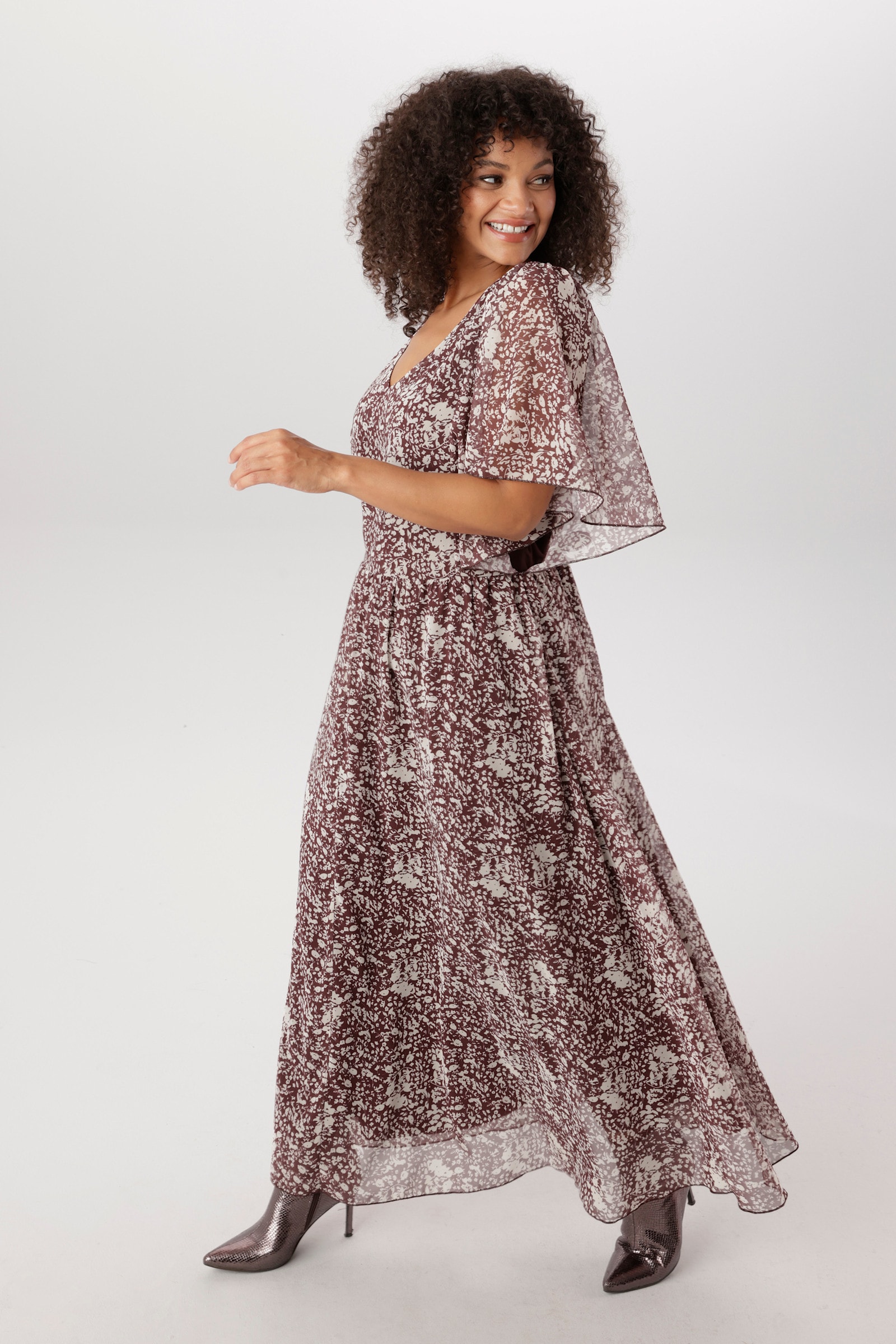 Aniston PLUS Chiffonkleid - bordeaux-weiß